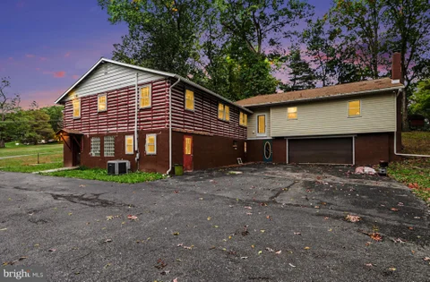 MLS: PAYK2113602