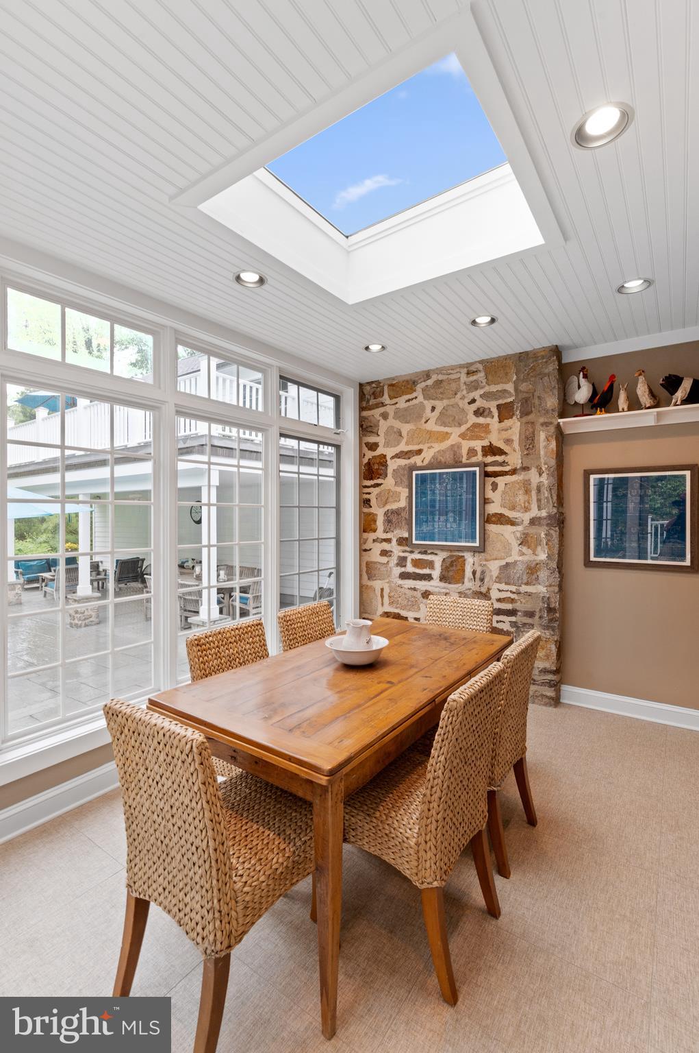 GLADWYNE - Residential