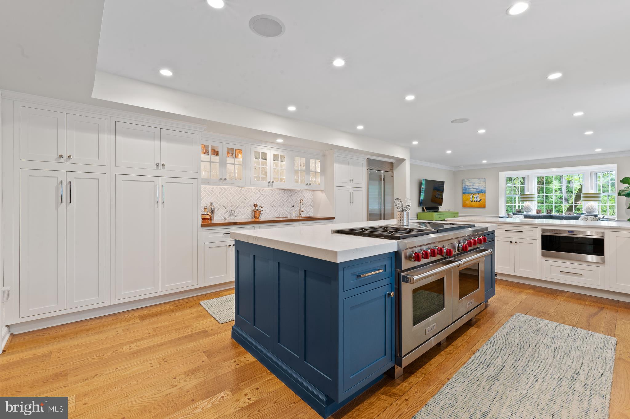 GLADWYNE - Residential