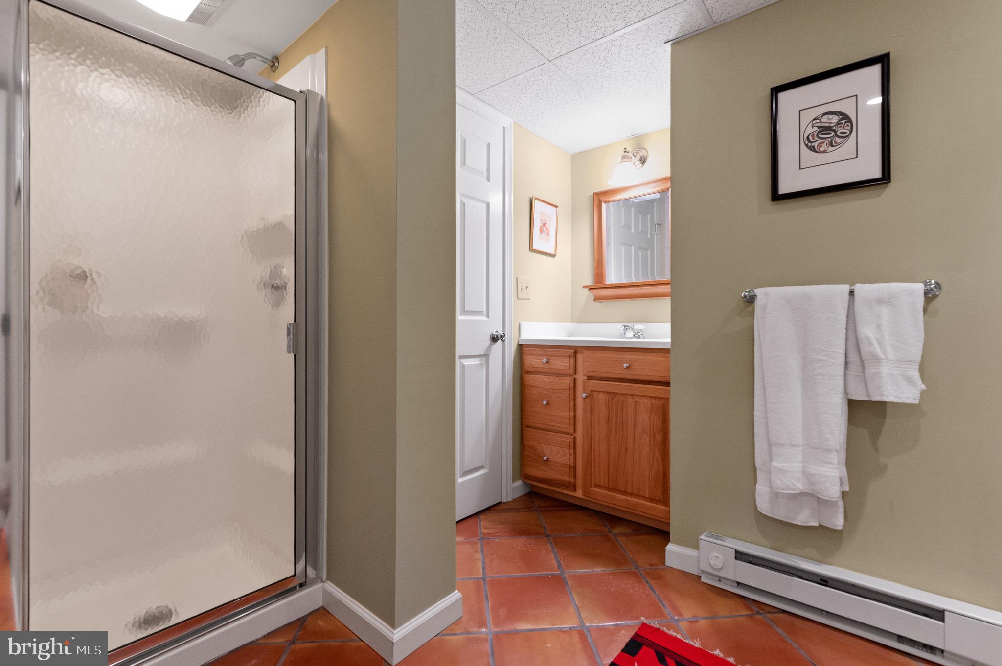 GLADWYNE - Residential