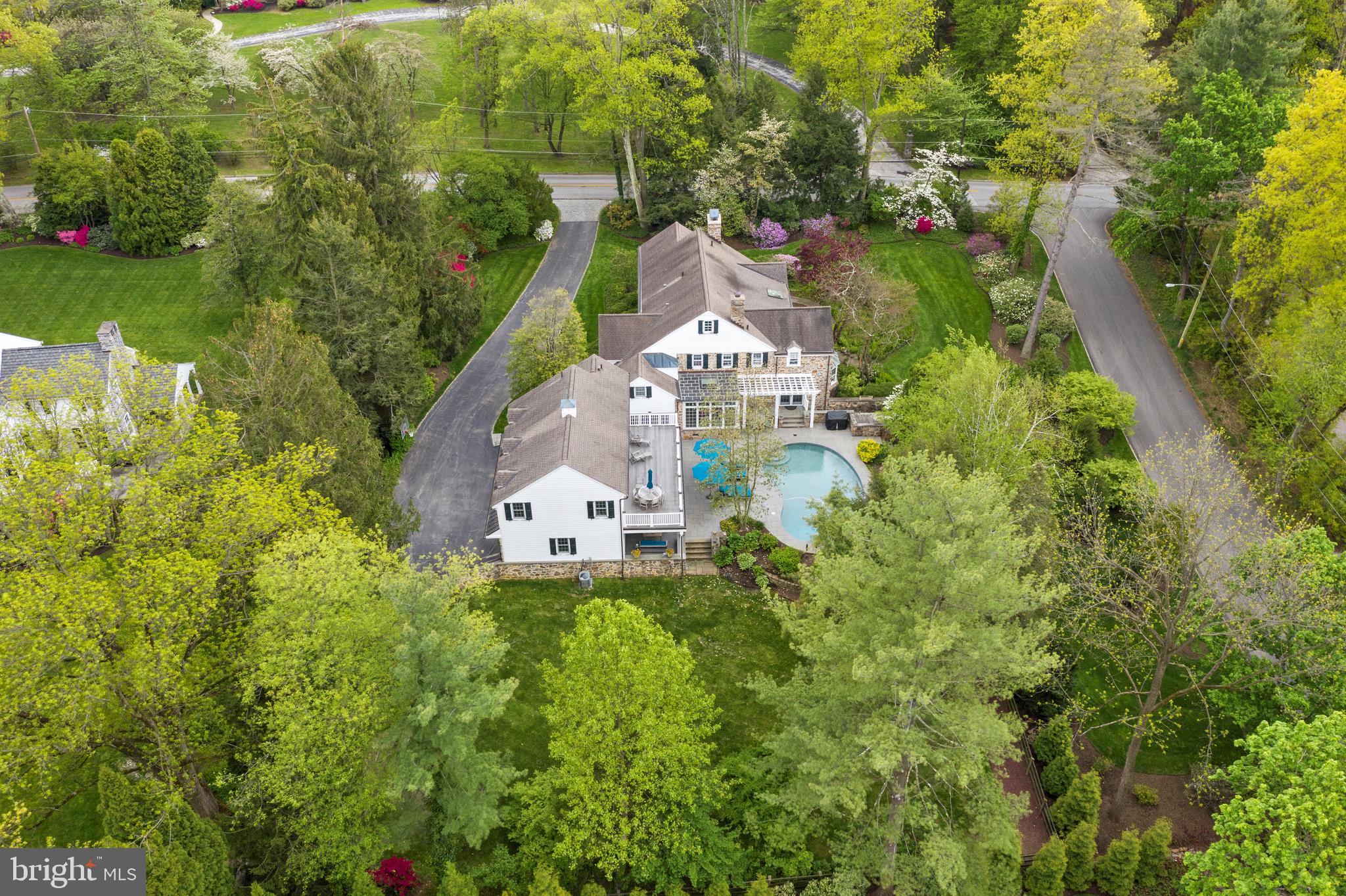 GLADWYNE - Residential