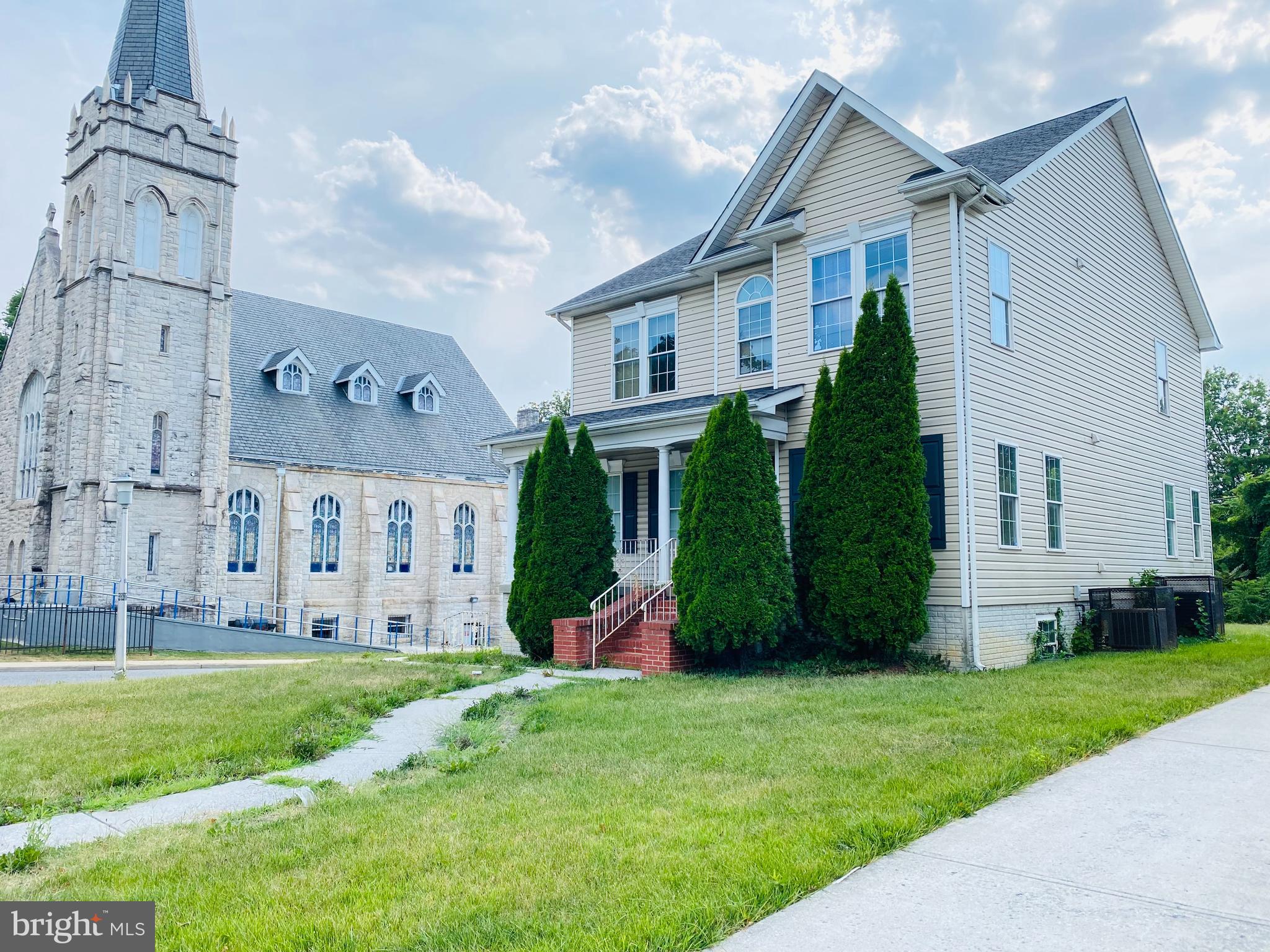 HANLON - Residential