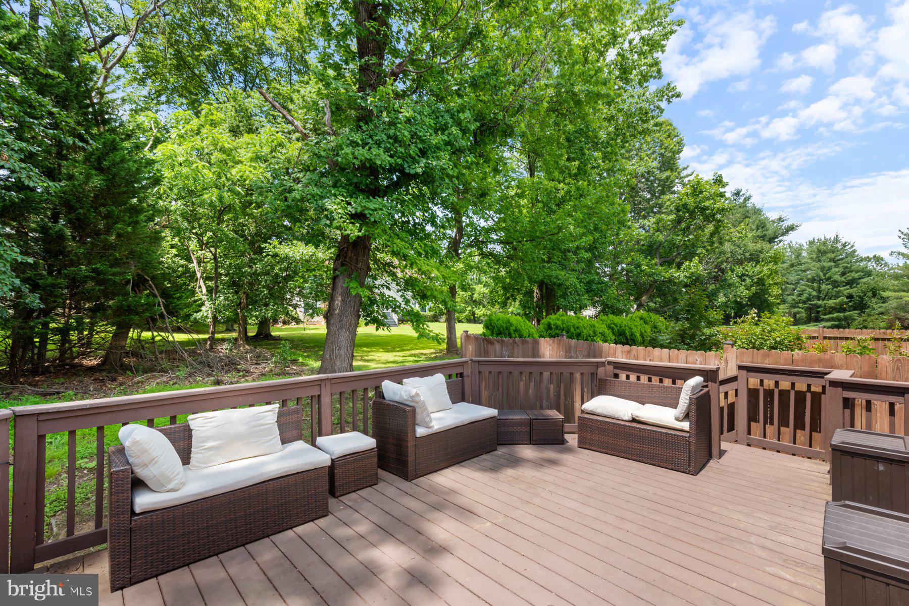 WOODMORE SOUTH - Residential