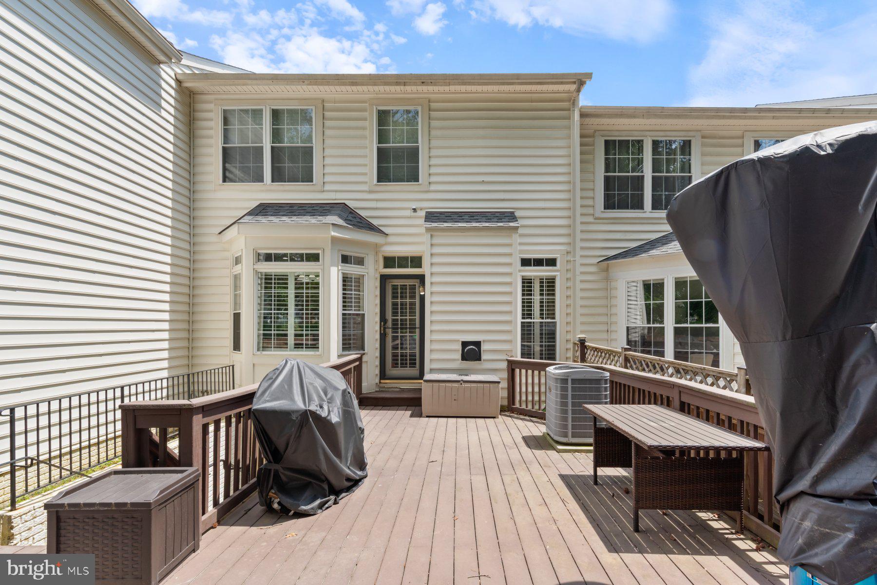 WOODMORE SOUTH - Residential