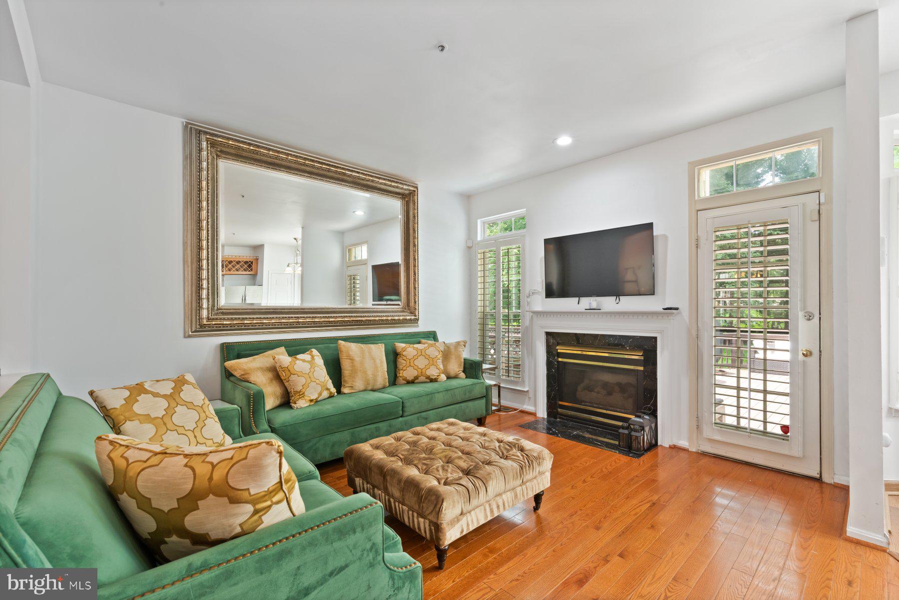 WOODMORE SOUTH - Residential