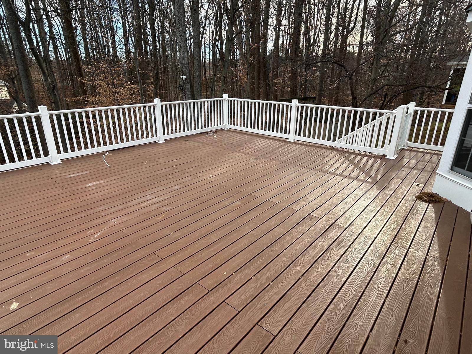 JAMES CREEK - Residential