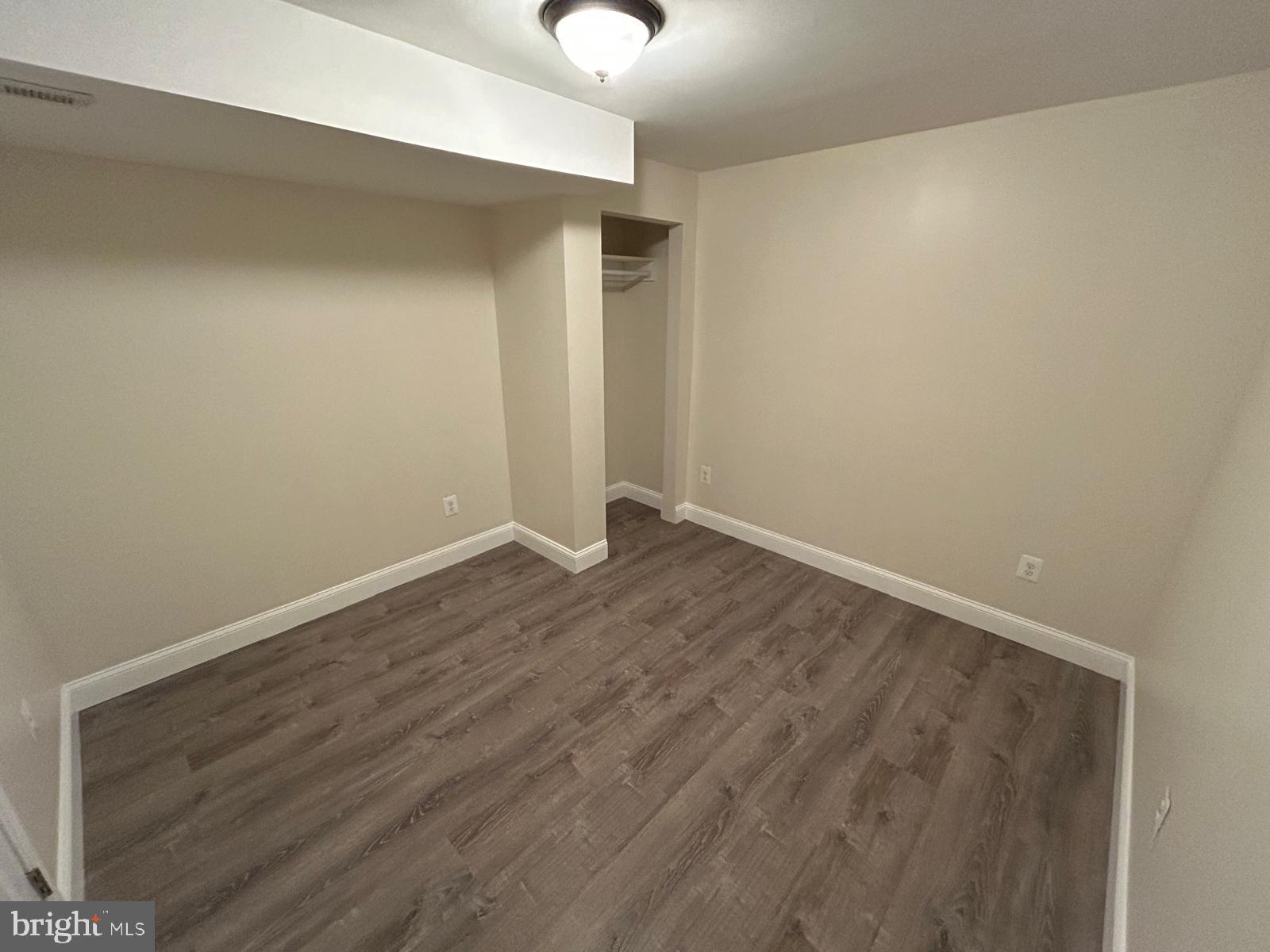 JAMES CREEK - Residential