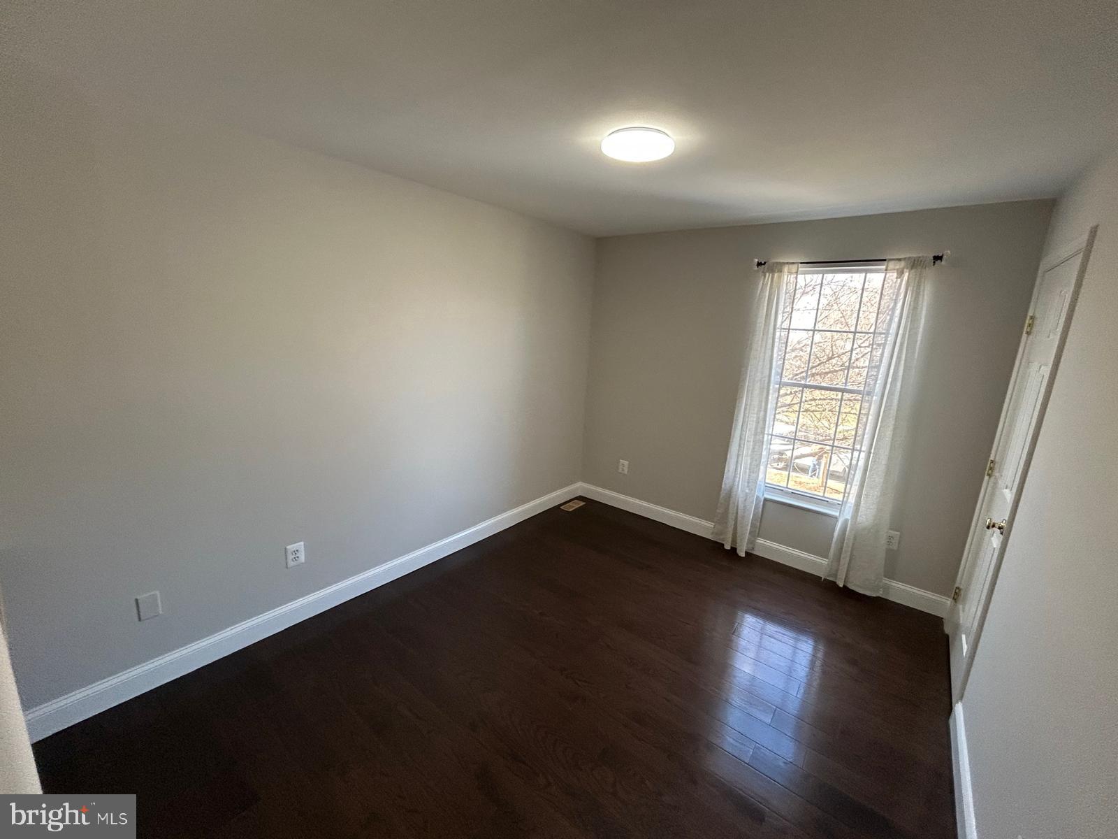 JAMES CREEK - Residential