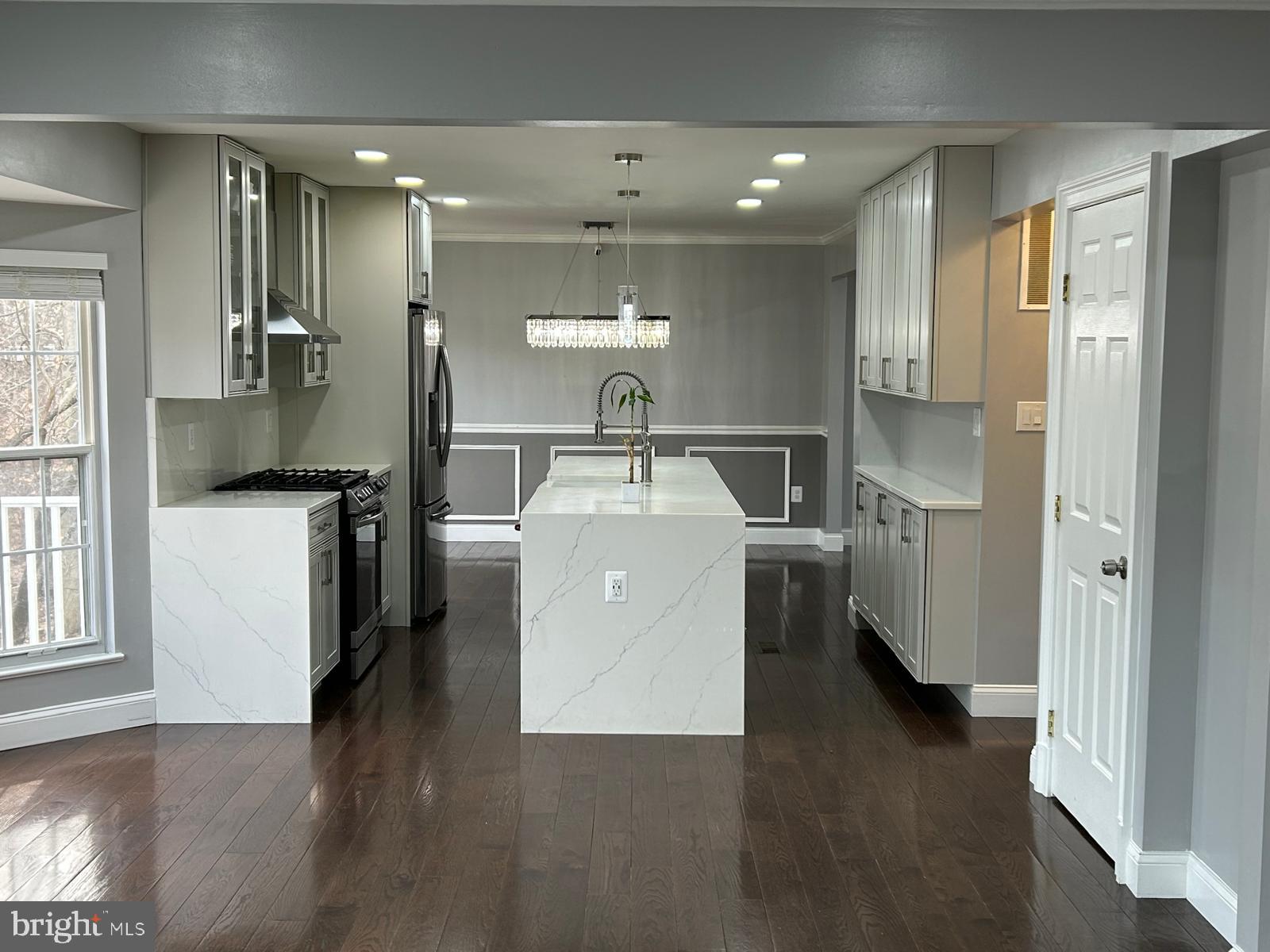 JAMES CREEK - Residential