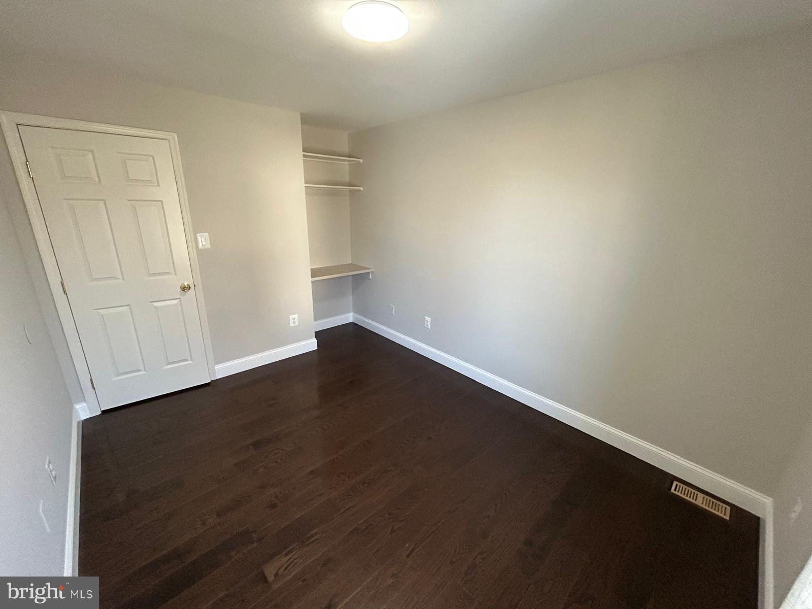 JAMES CREEK - Residential