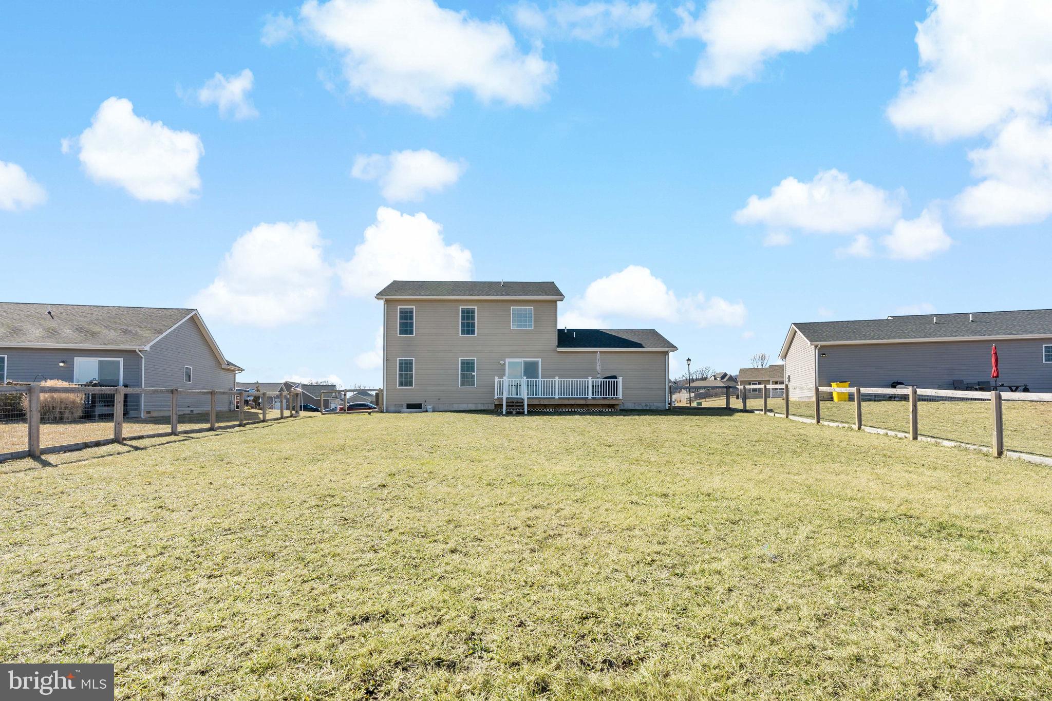 PEBBLE RIDGE - Residential