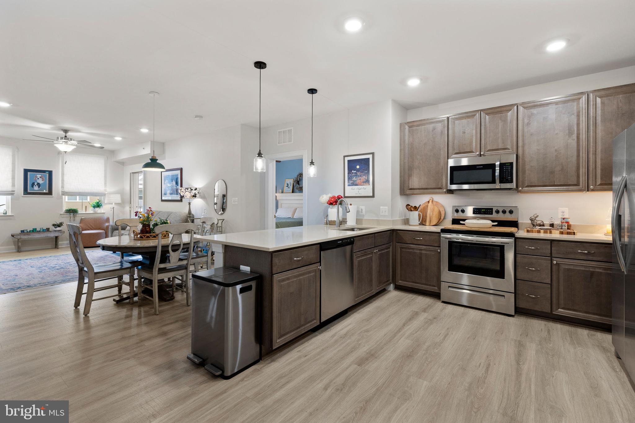 403 BOLD RULER COURT 405