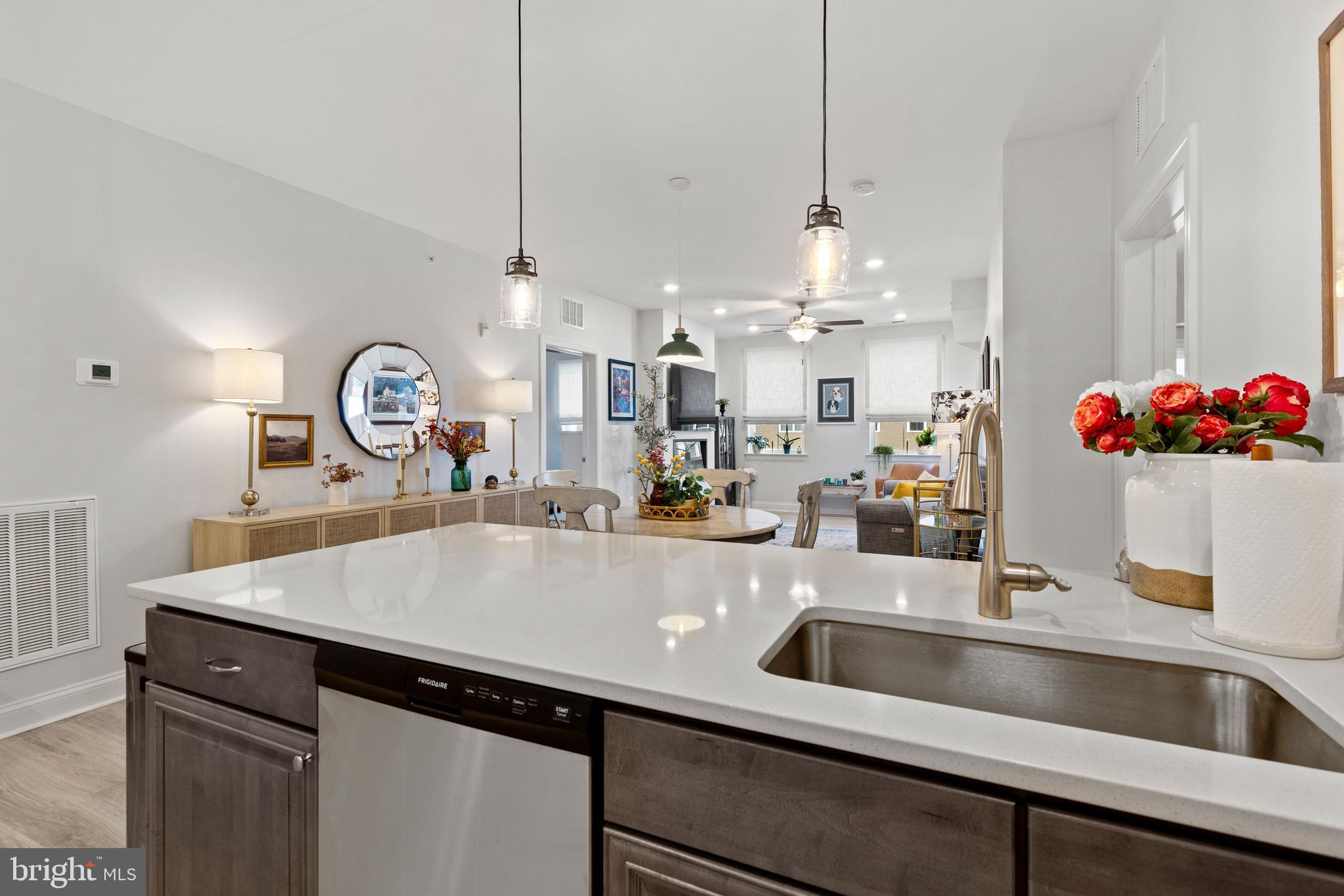 403 BOLD RULER COURT 405