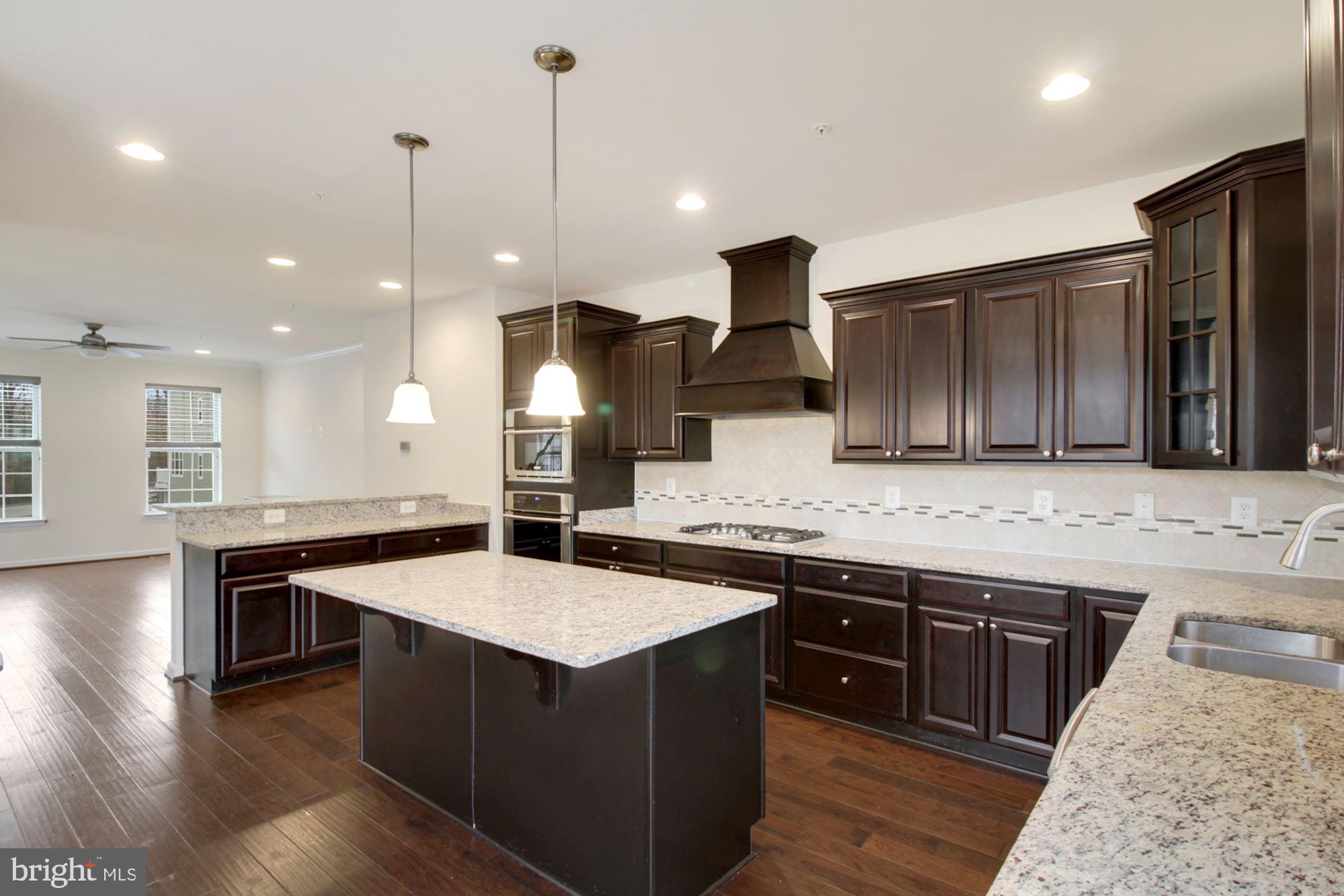 DORCHESTER VIEW - Residential Lease