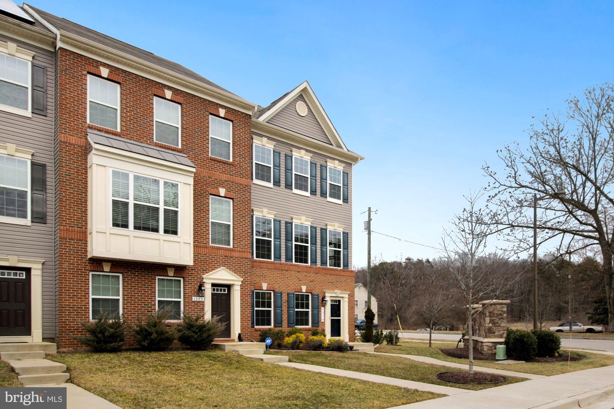 DORCHESTER VIEW - Residential Lease