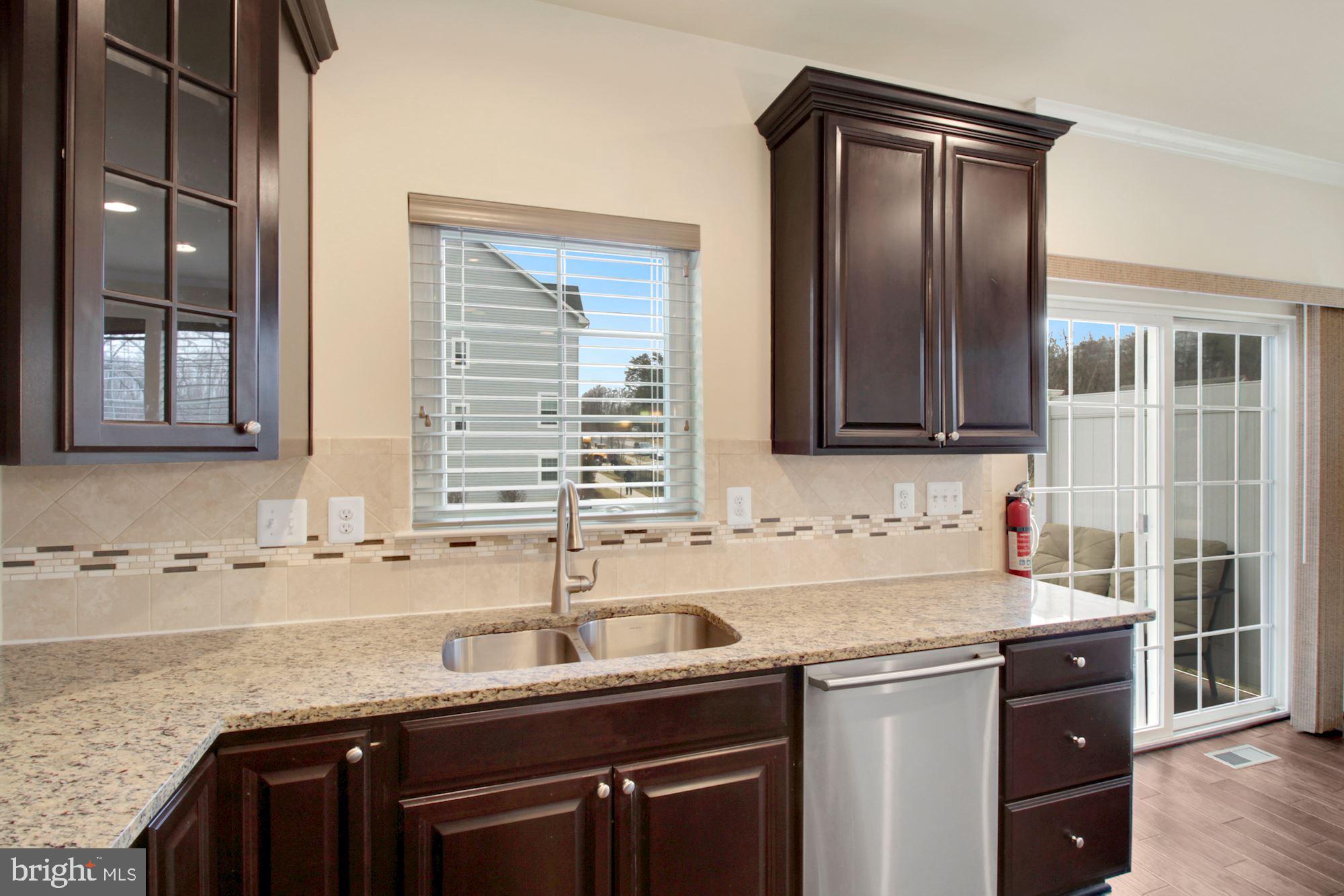 DORCHESTER VIEW - Residential Lease