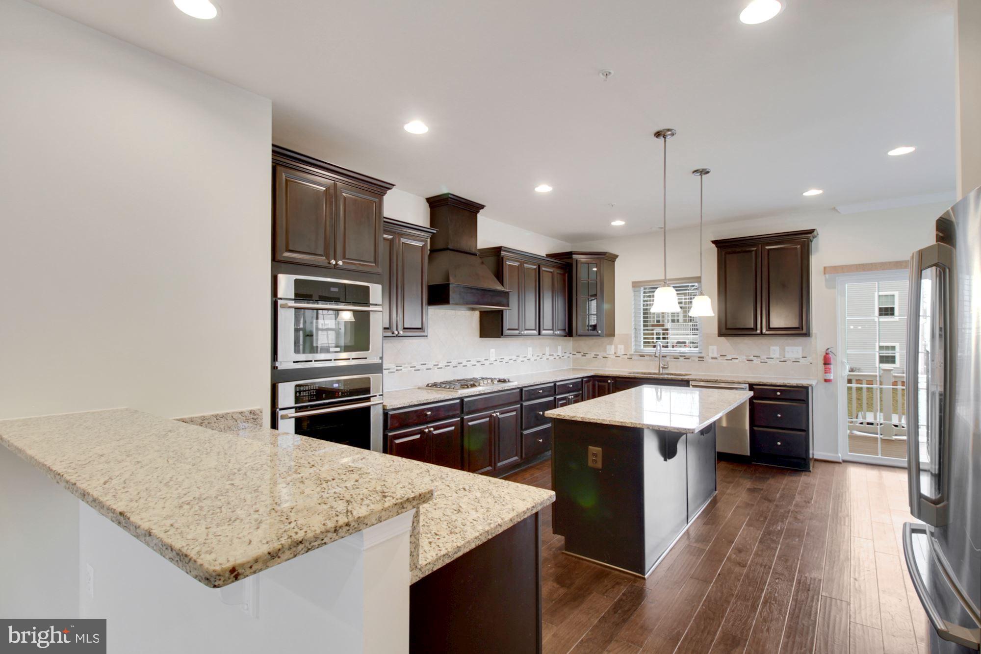 DORCHESTER VIEW - Residential Lease