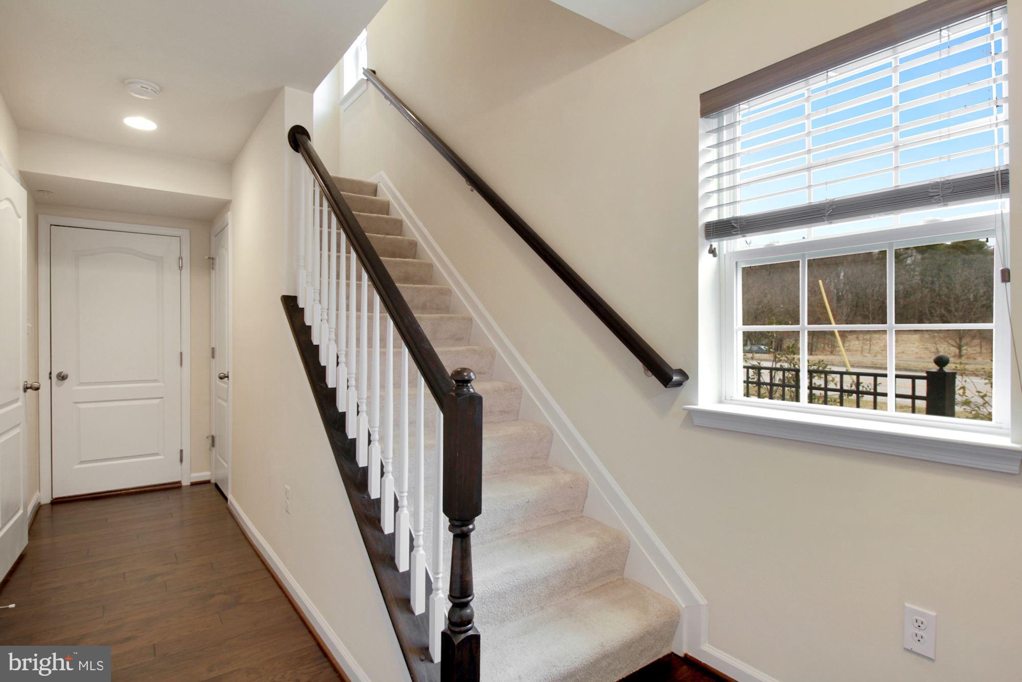 DORCHESTER VIEW - Residential Lease