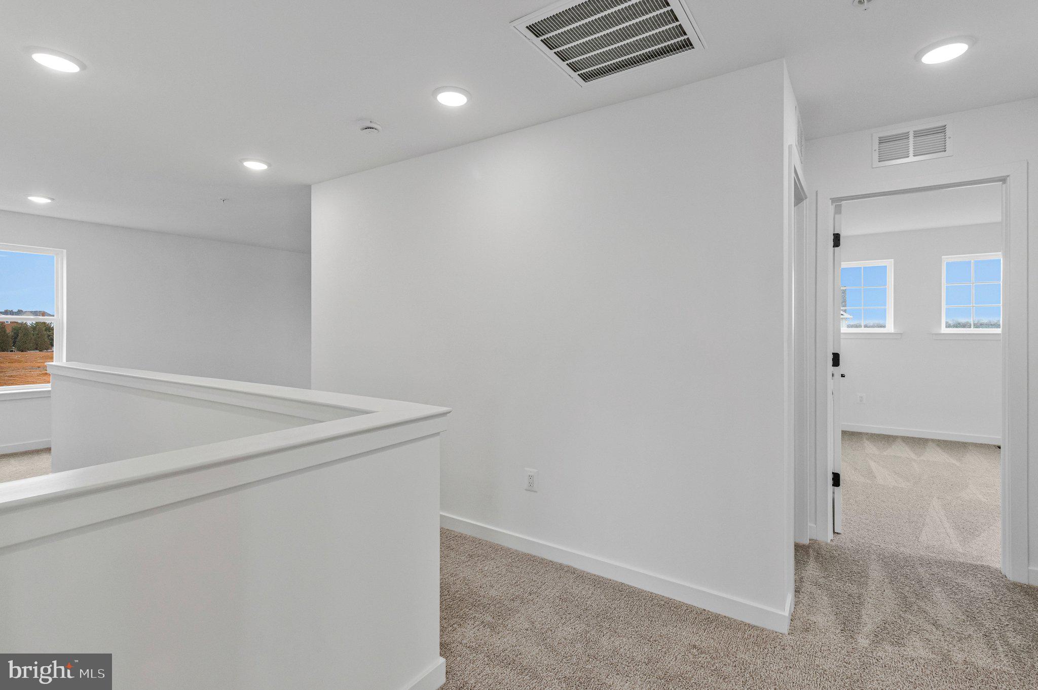 ELMWOOD FARM - Residential