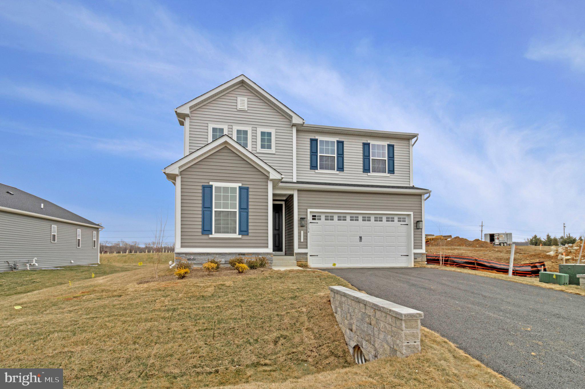 ELMWOOD FARM - Residential