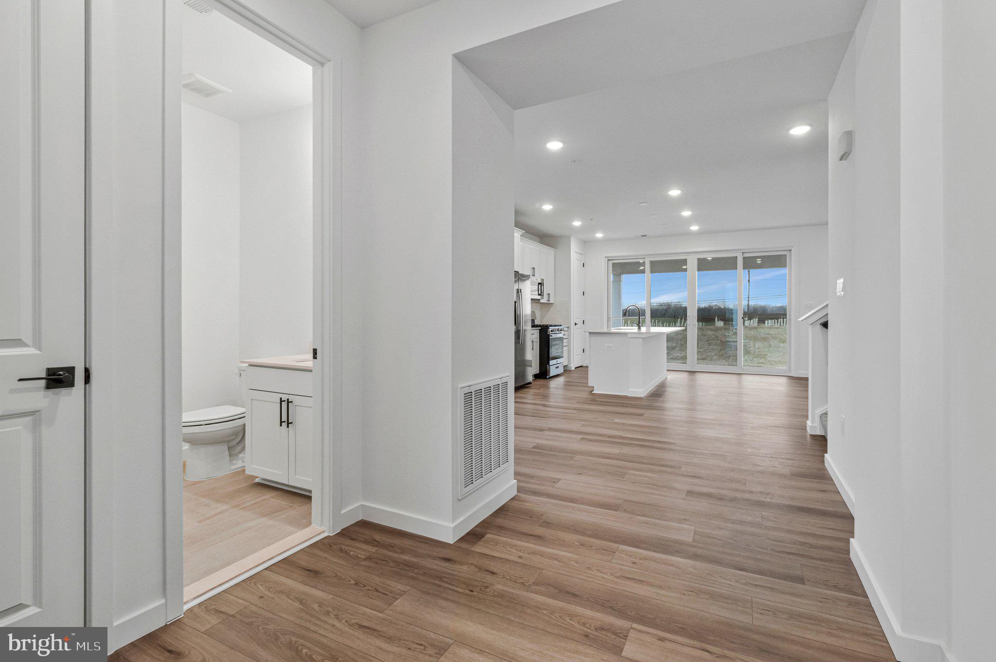 ELMWOOD FARM - Residential