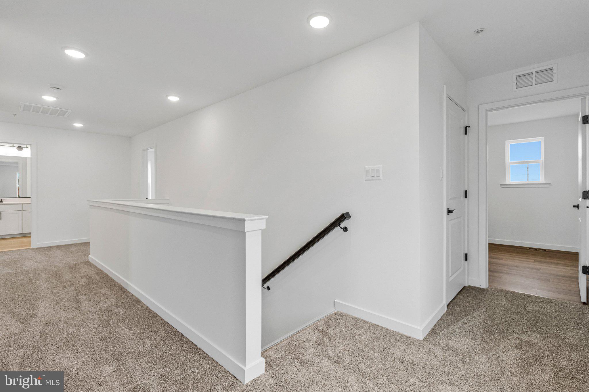 ELMWOOD FARM - Residential