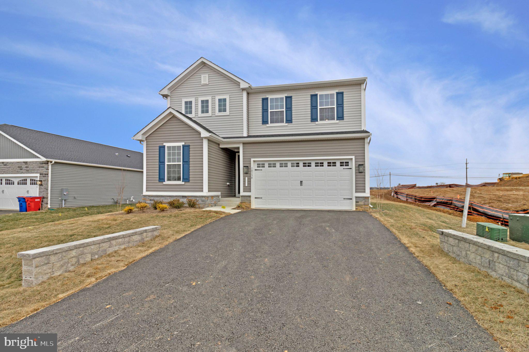 ELMWOOD FARM - Residential