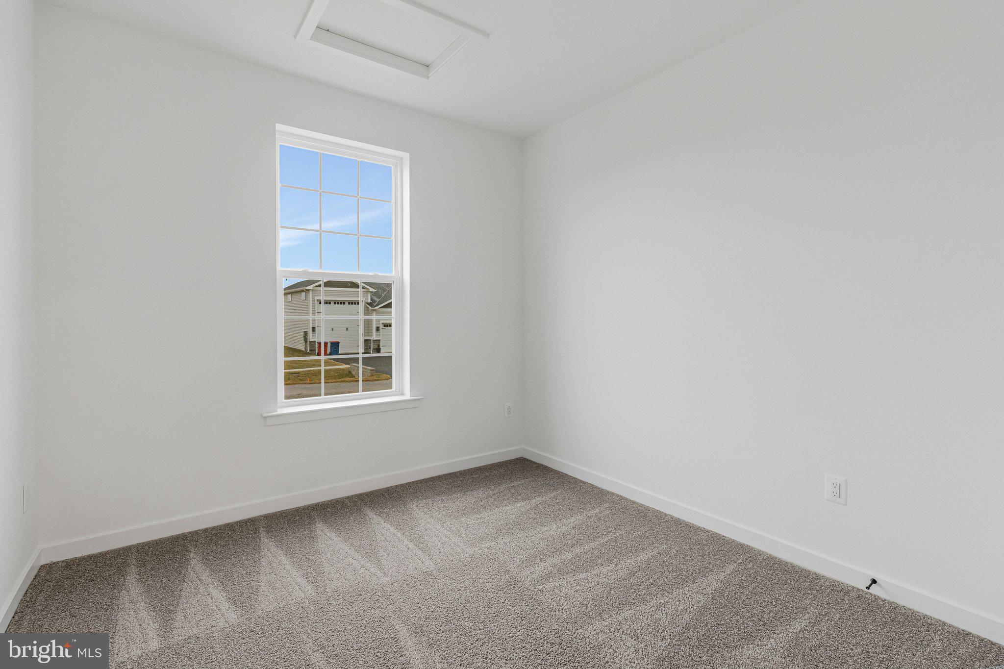 ELMWOOD FARM - Residential