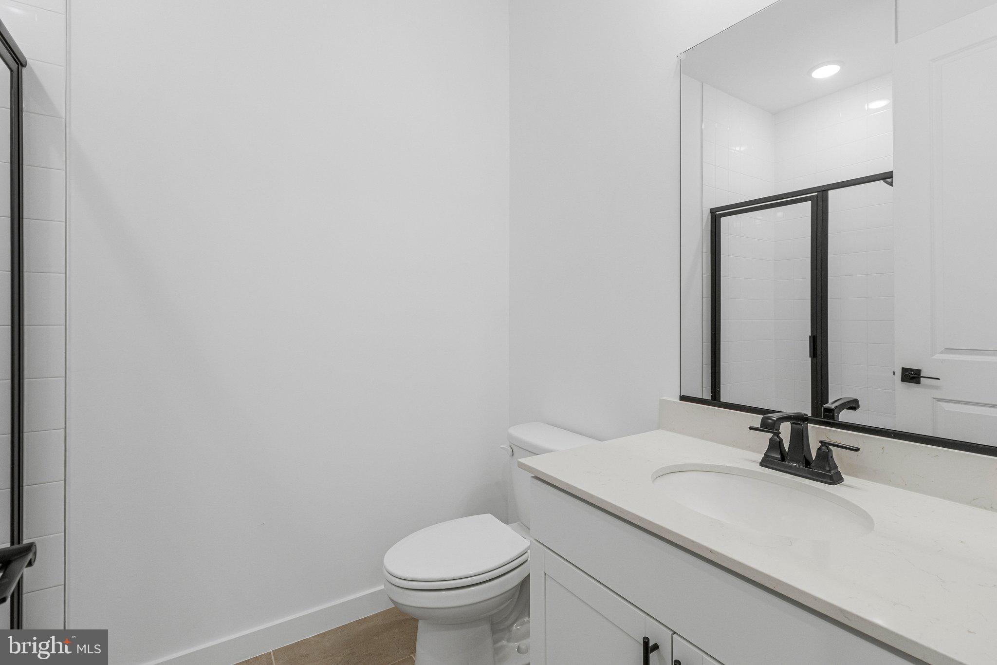 ELMWOOD FARM - Residential