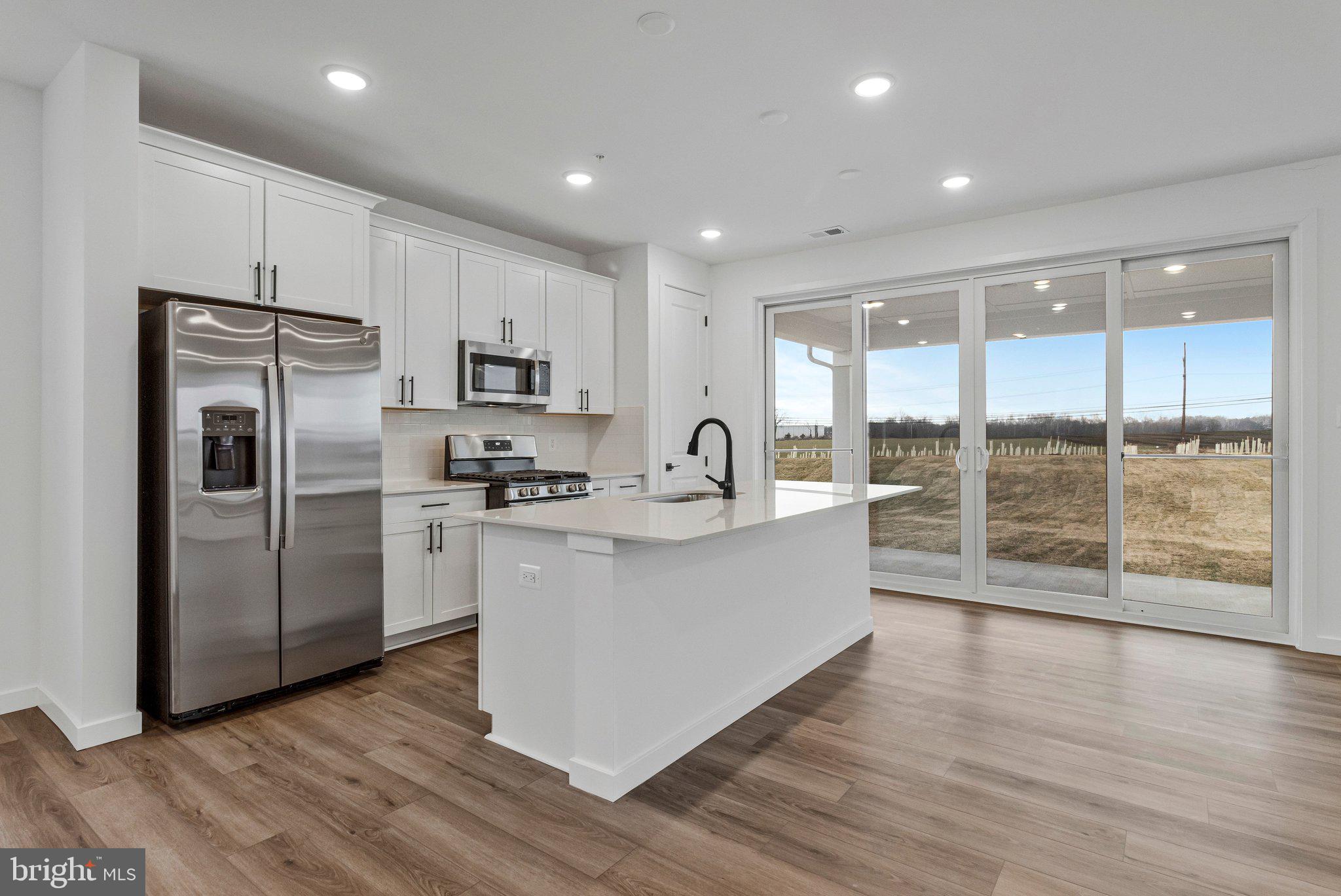 ELMWOOD FARM - Residential