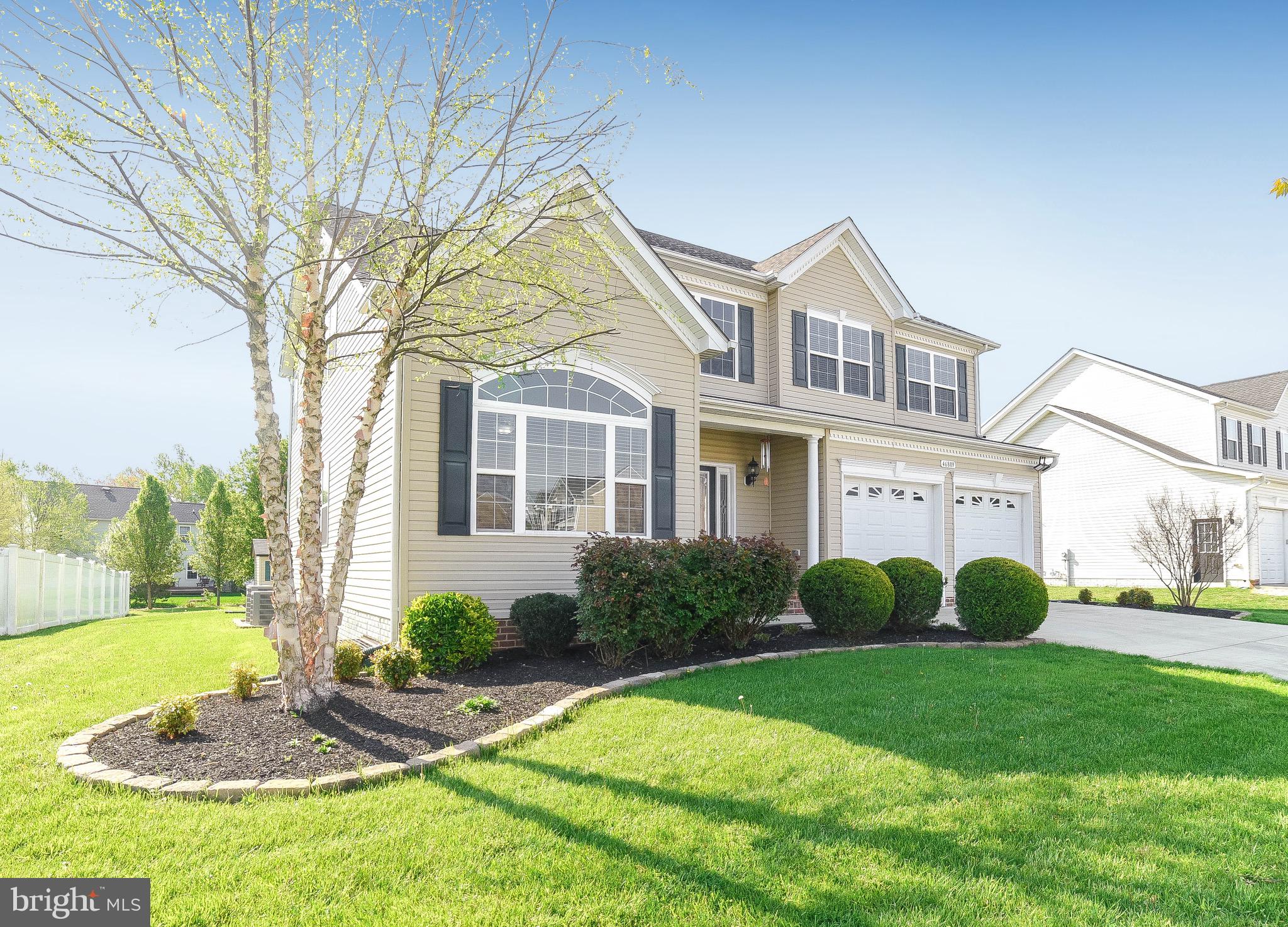 PEMBROOKE - Residential