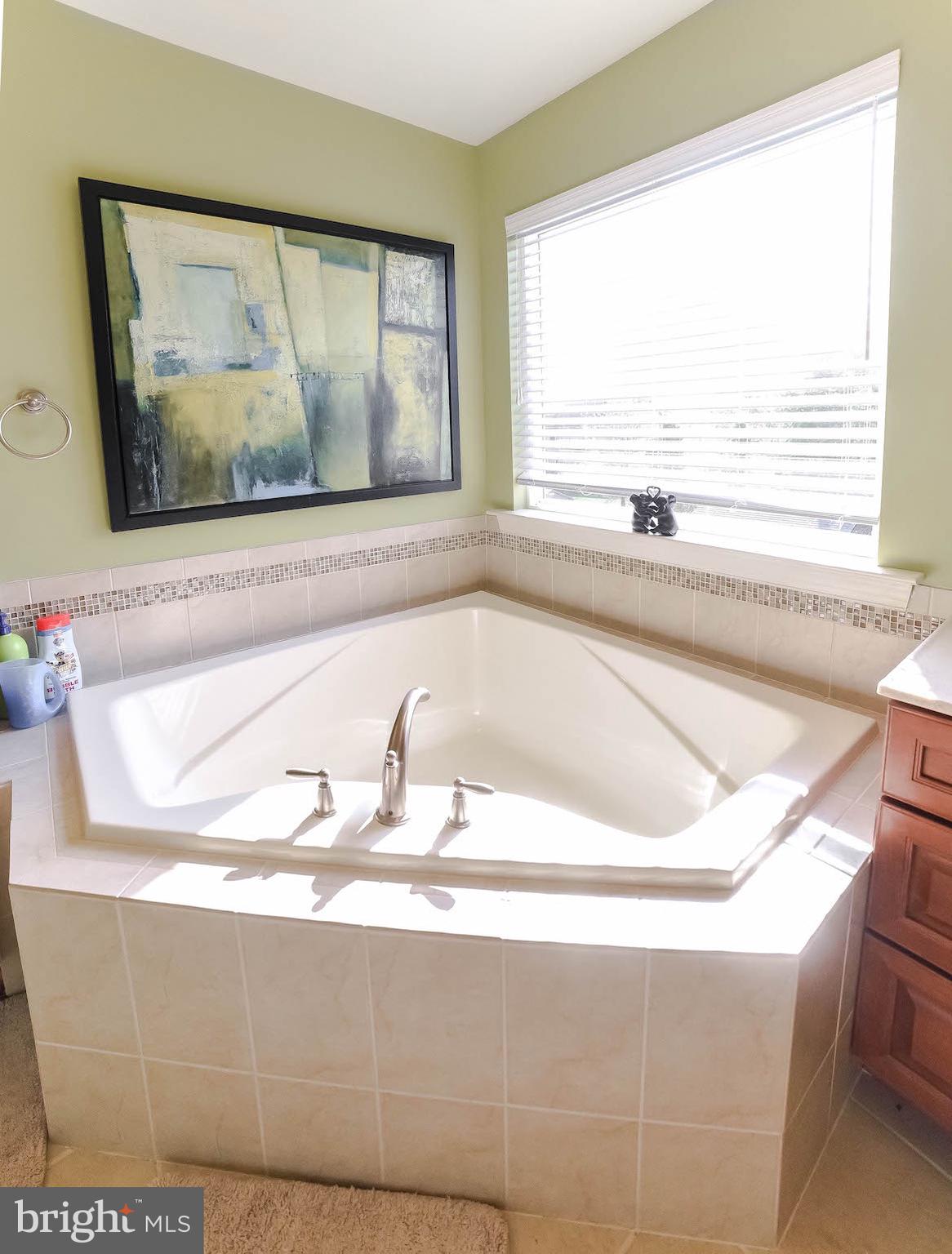 PEMBROOKE - Residential