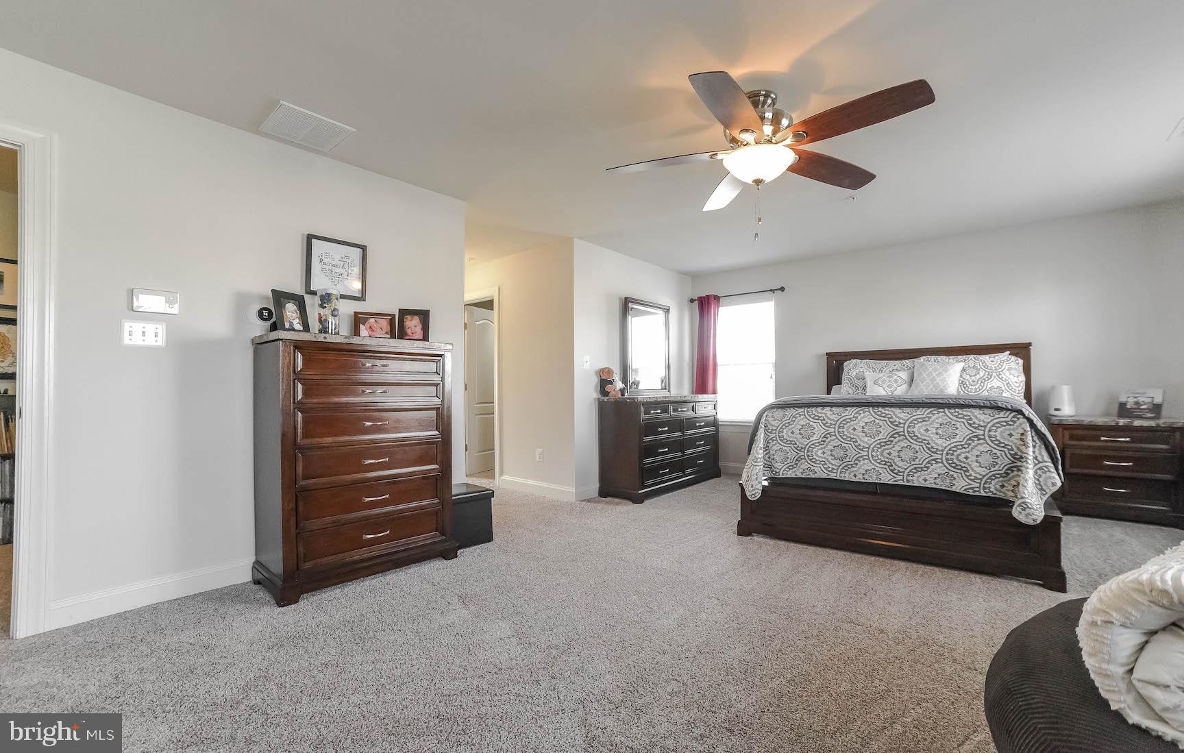 PEMBROOKE - Residential