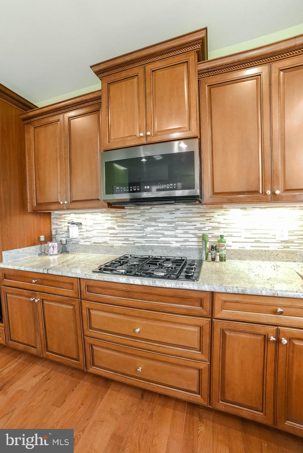 PEMBROOKE - Residential