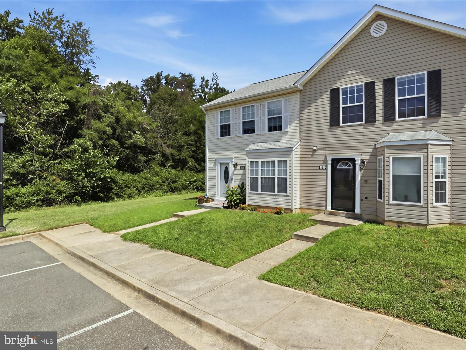 3213 PRINCE RANIER PLACE