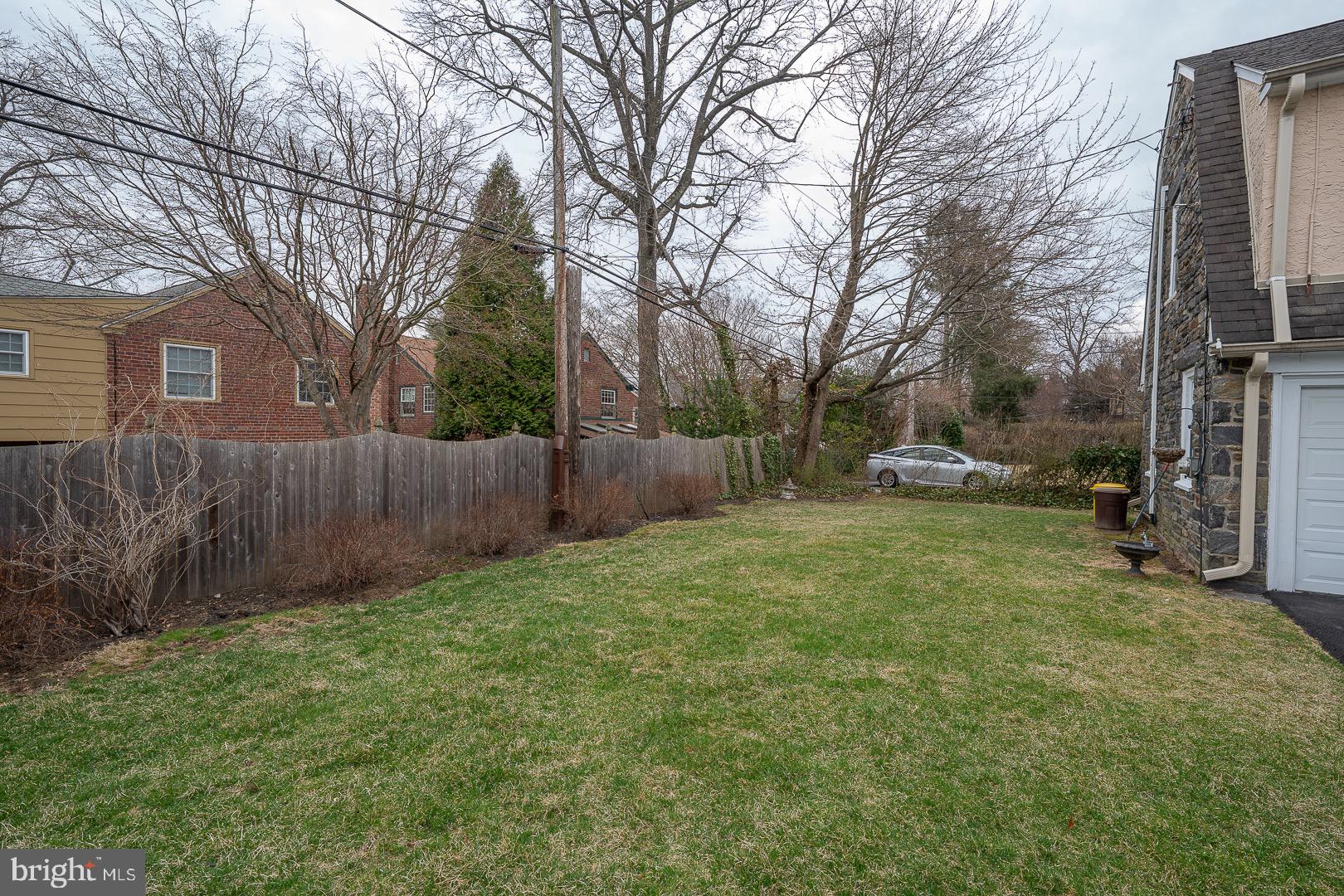 MERION STATION - Residential