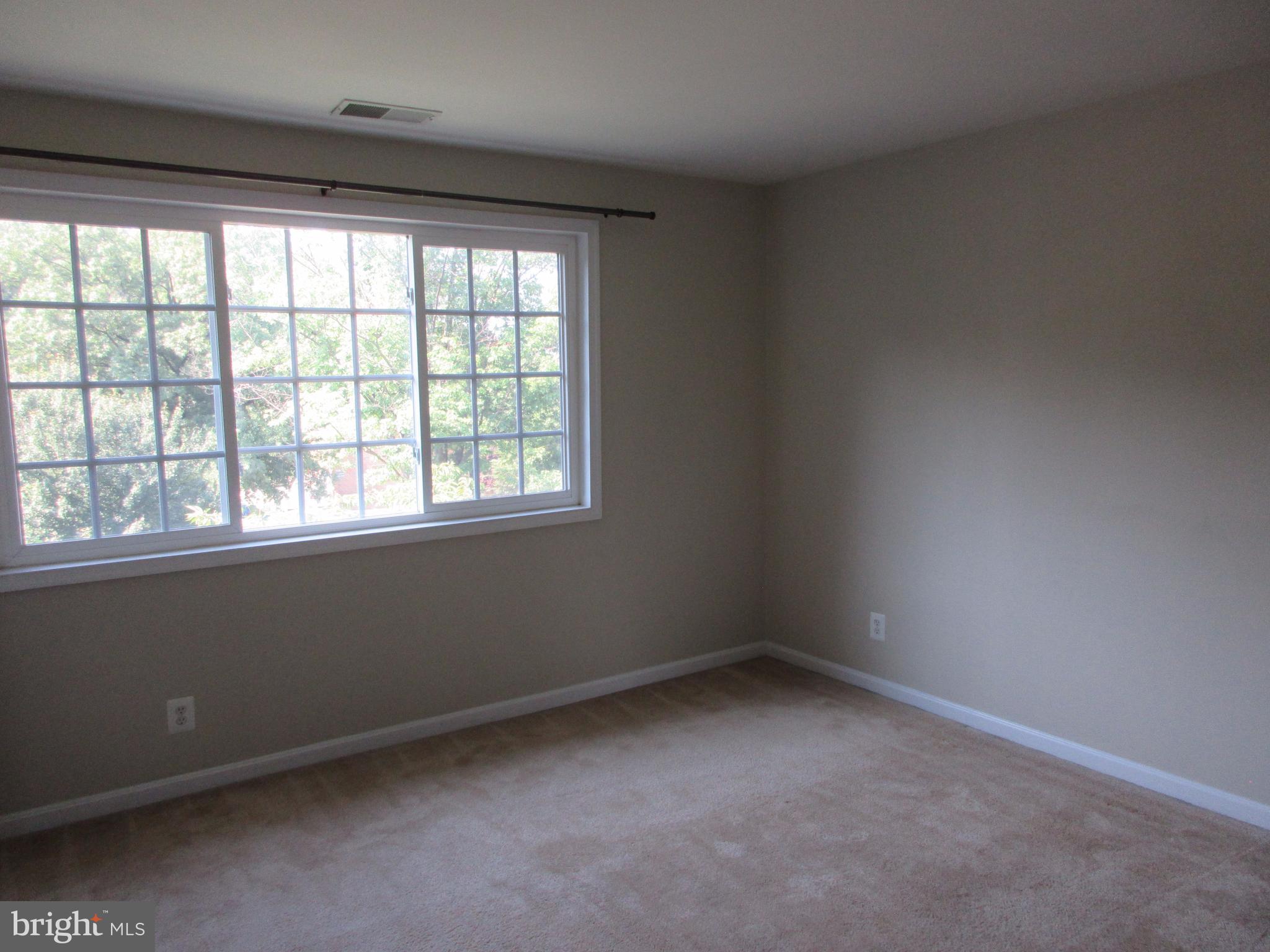 PARKSIDE AT ALEXANDRIA - Residential Lease