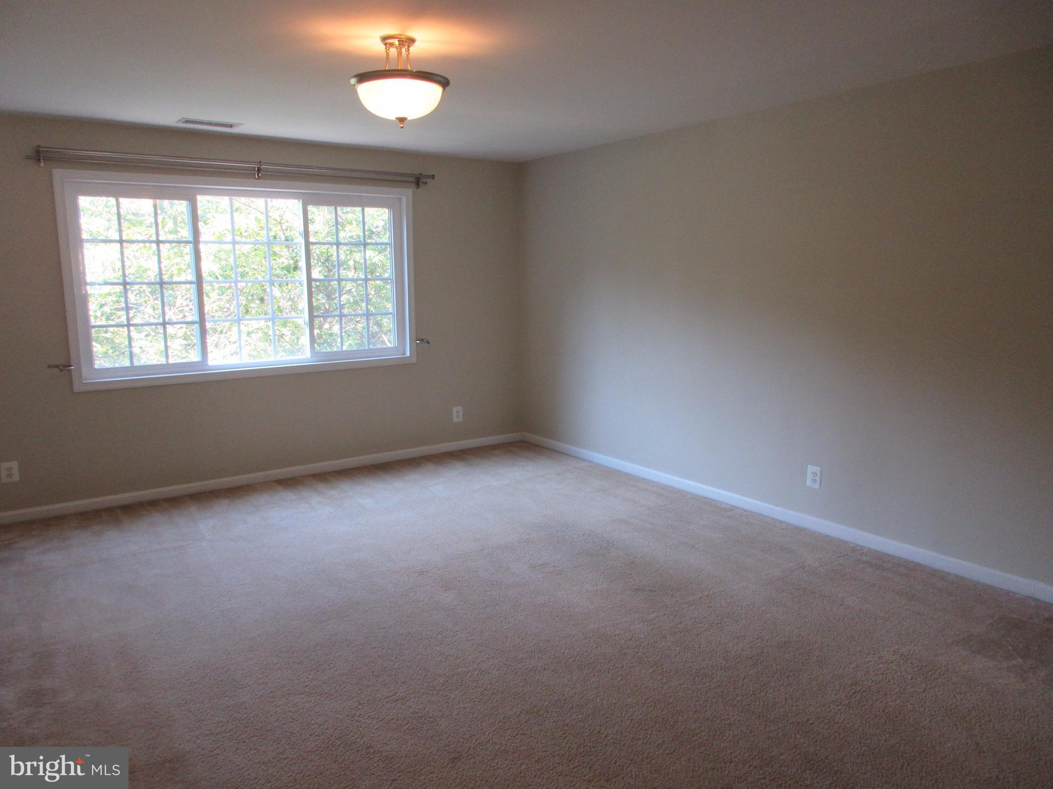 PARKSIDE AT ALEXANDRIA - Residential Lease