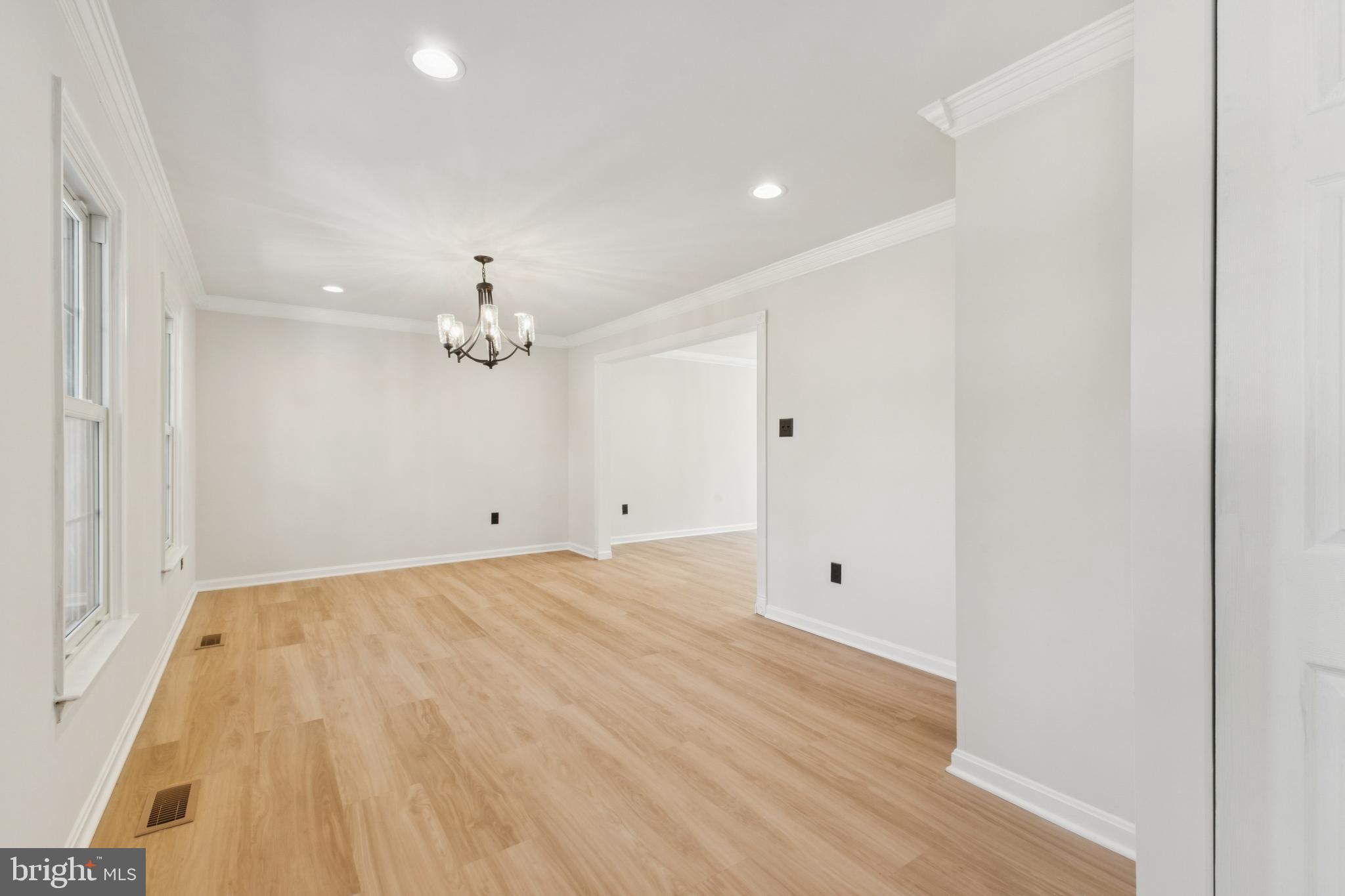 12977 HAMPTON FOREST