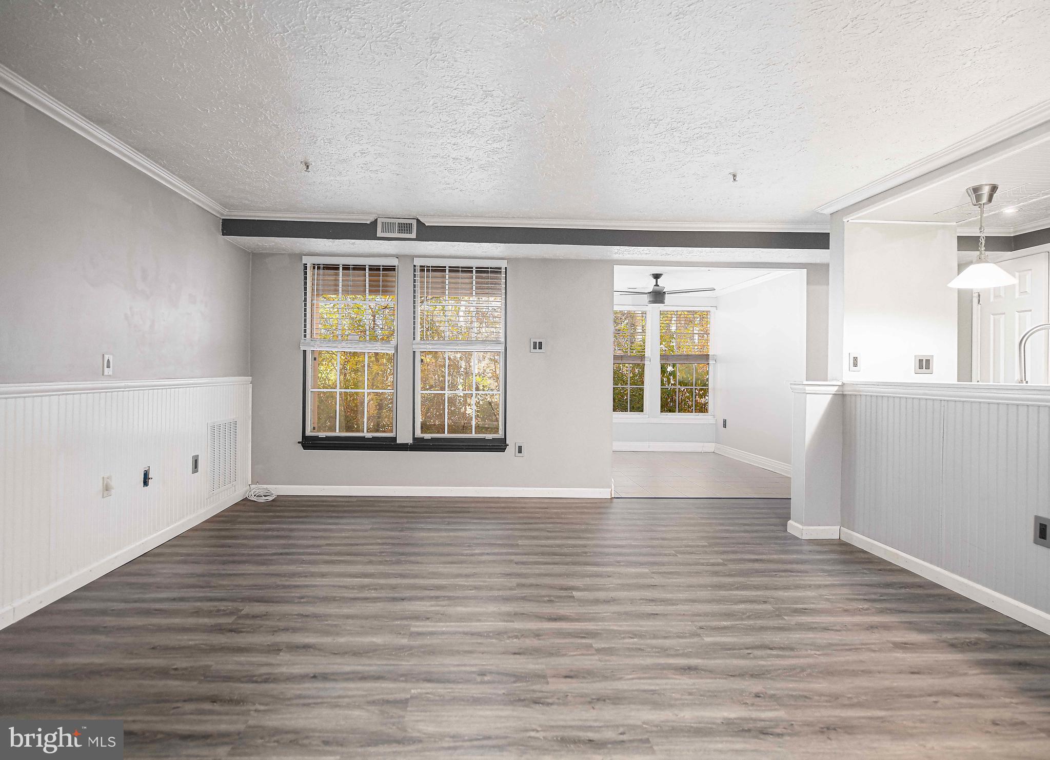 WOODBRIDGE CENTER - Residential