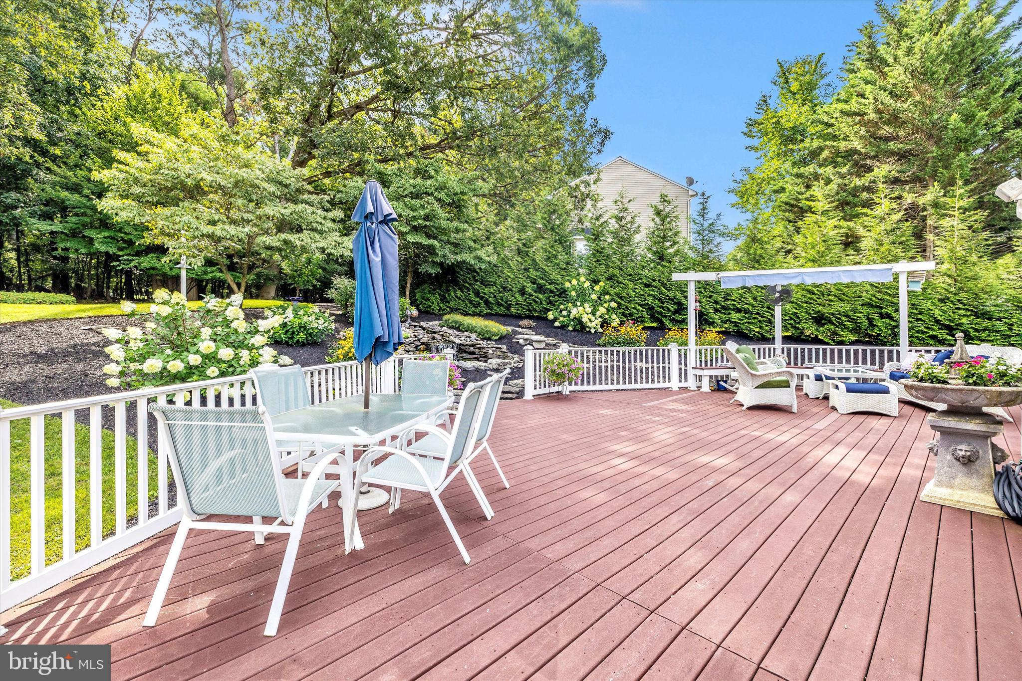 MANCHESTER FARMS - Residential