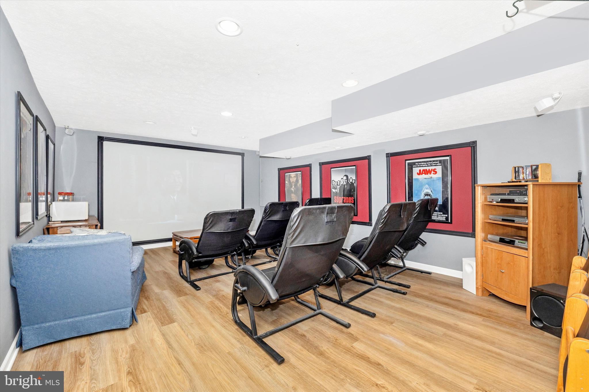 MANCHESTER FARMS - Residential