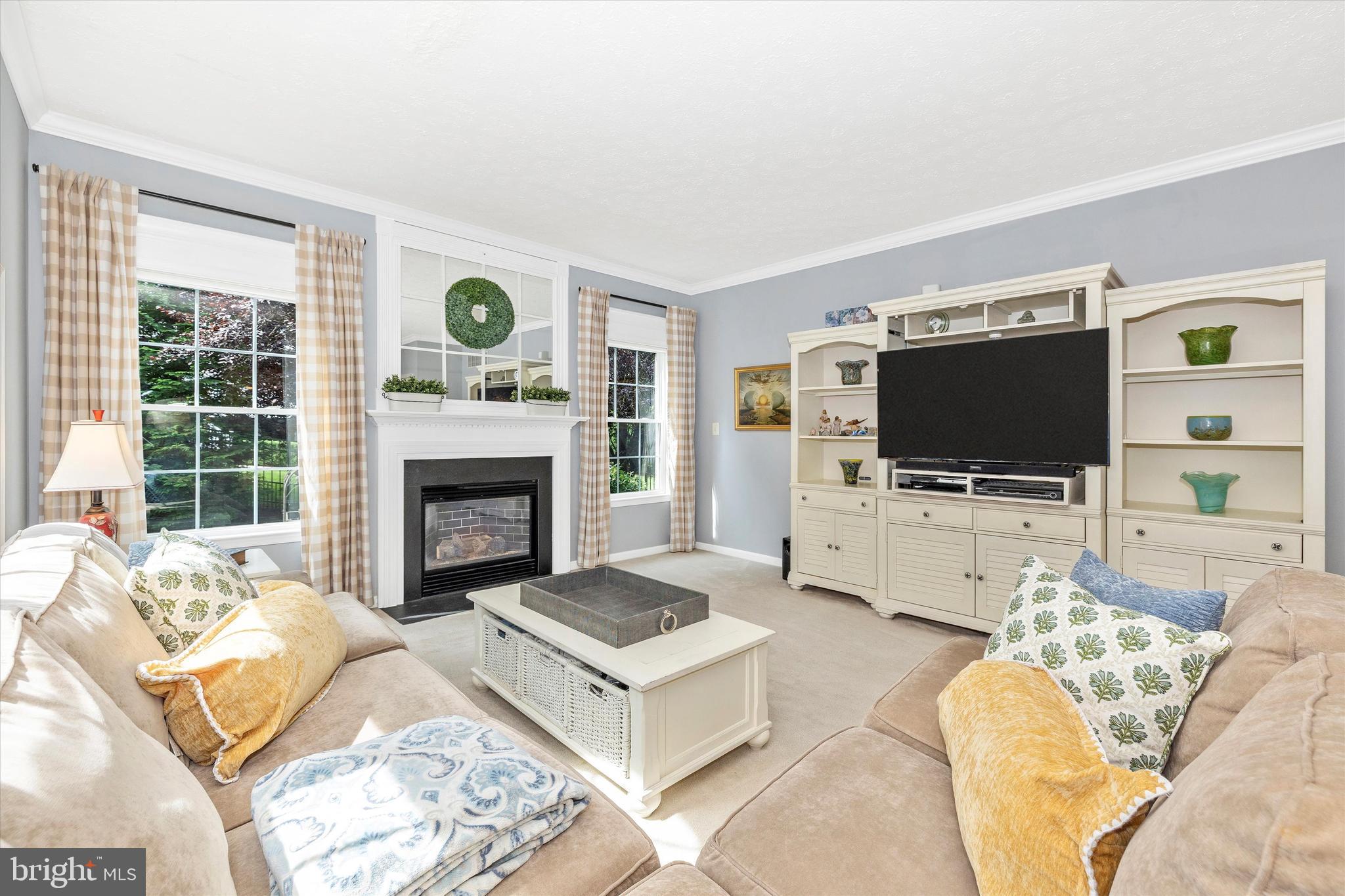 MANCHESTER FARMS - Residential