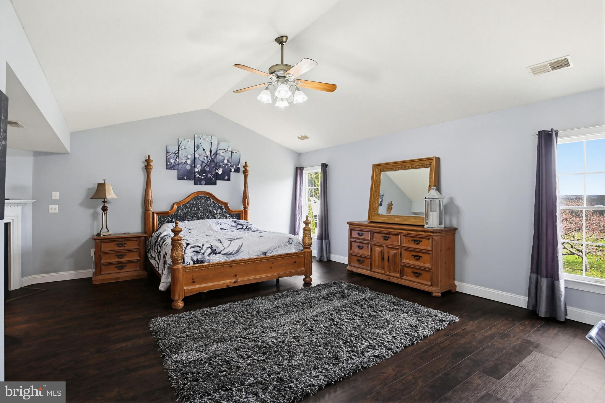 KENSINGTON FARM - Residential