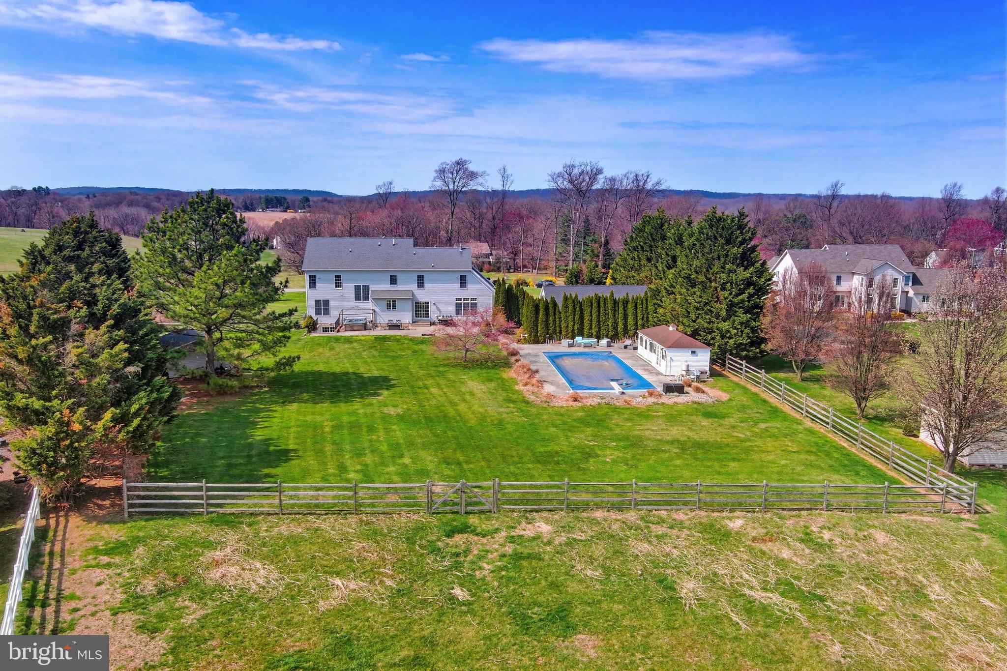 KENSINGTON FARM - Residential