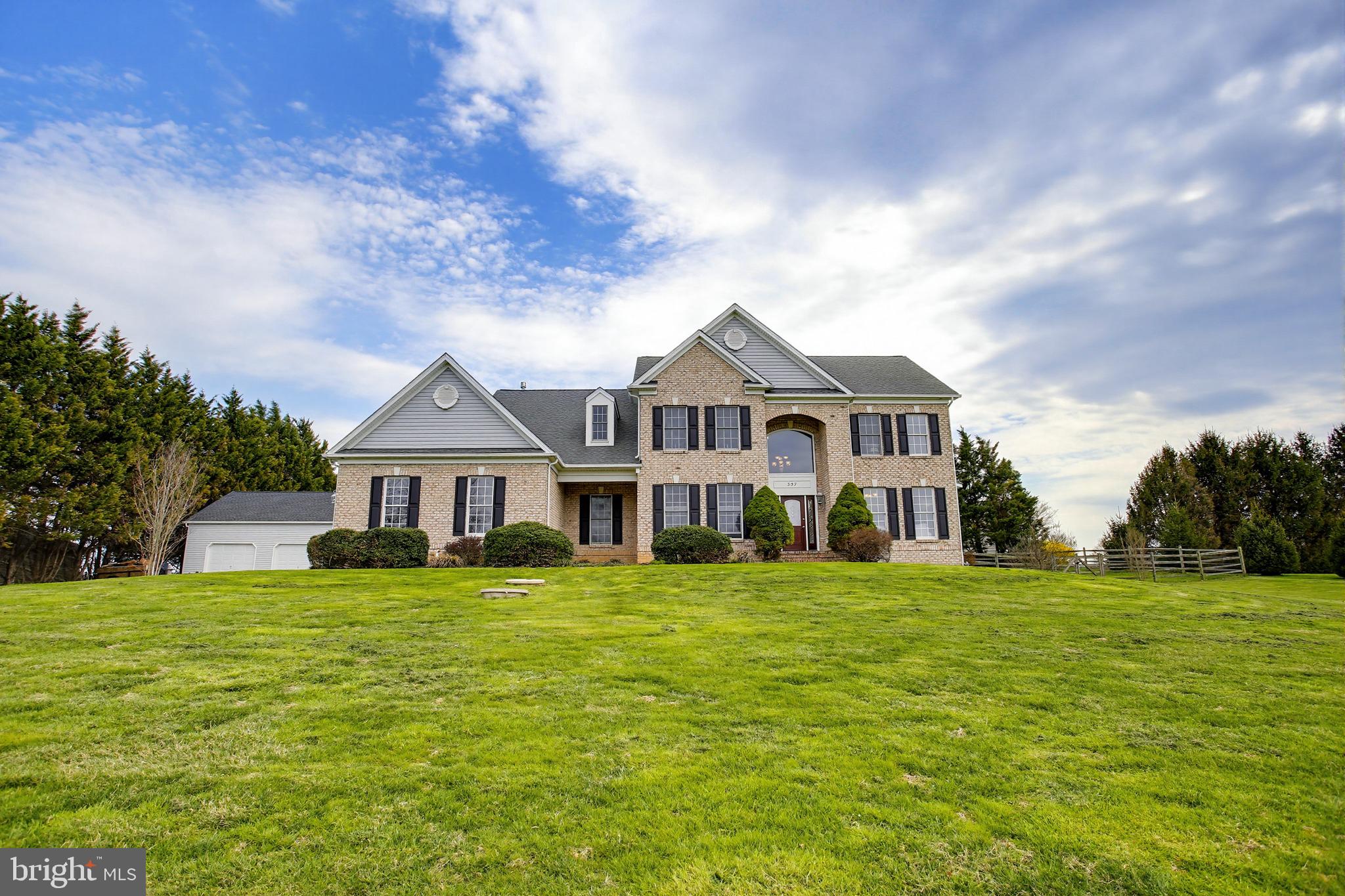 KENSINGTON FARM - Residential