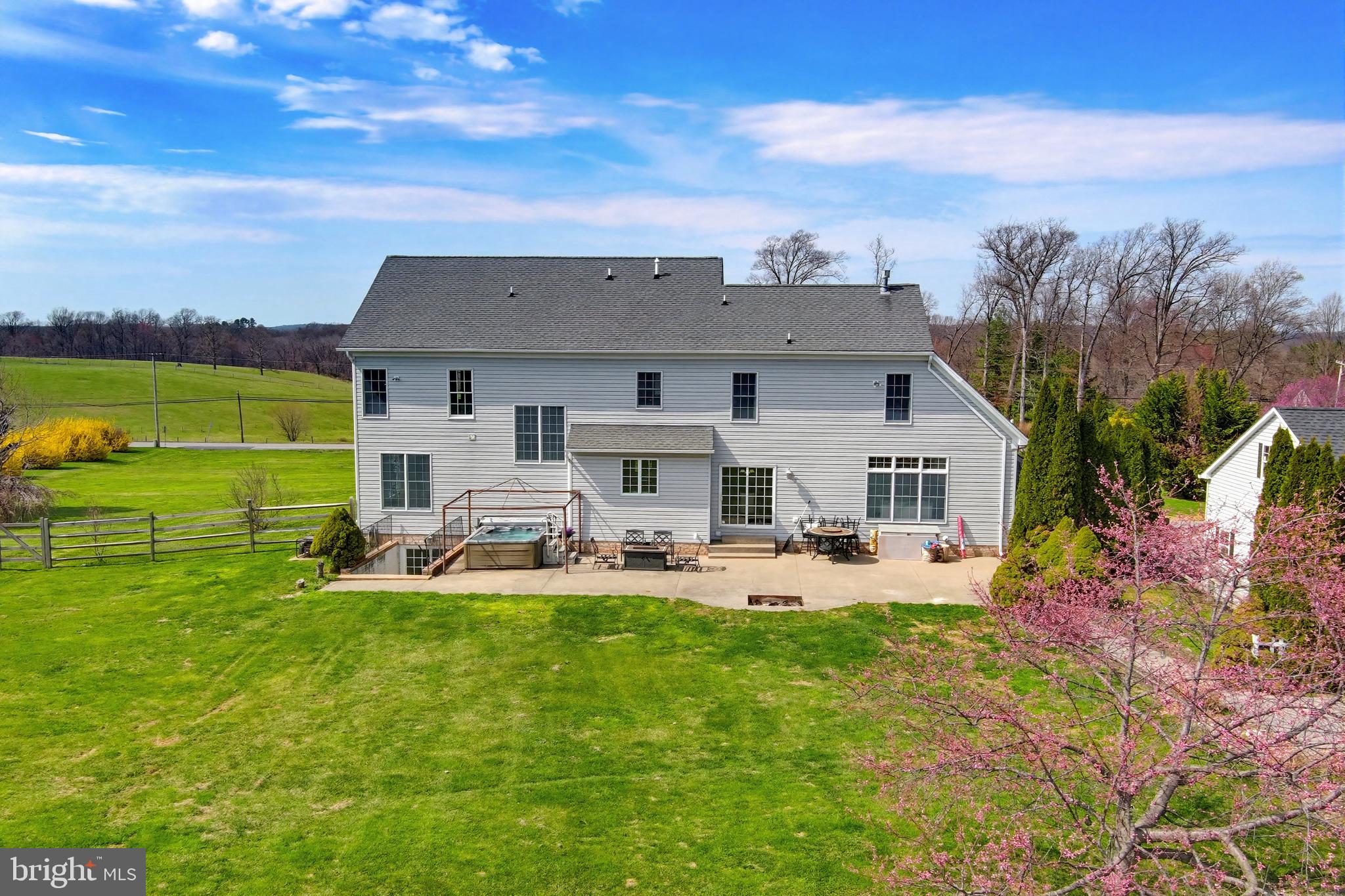 KENSINGTON FARM - Residential