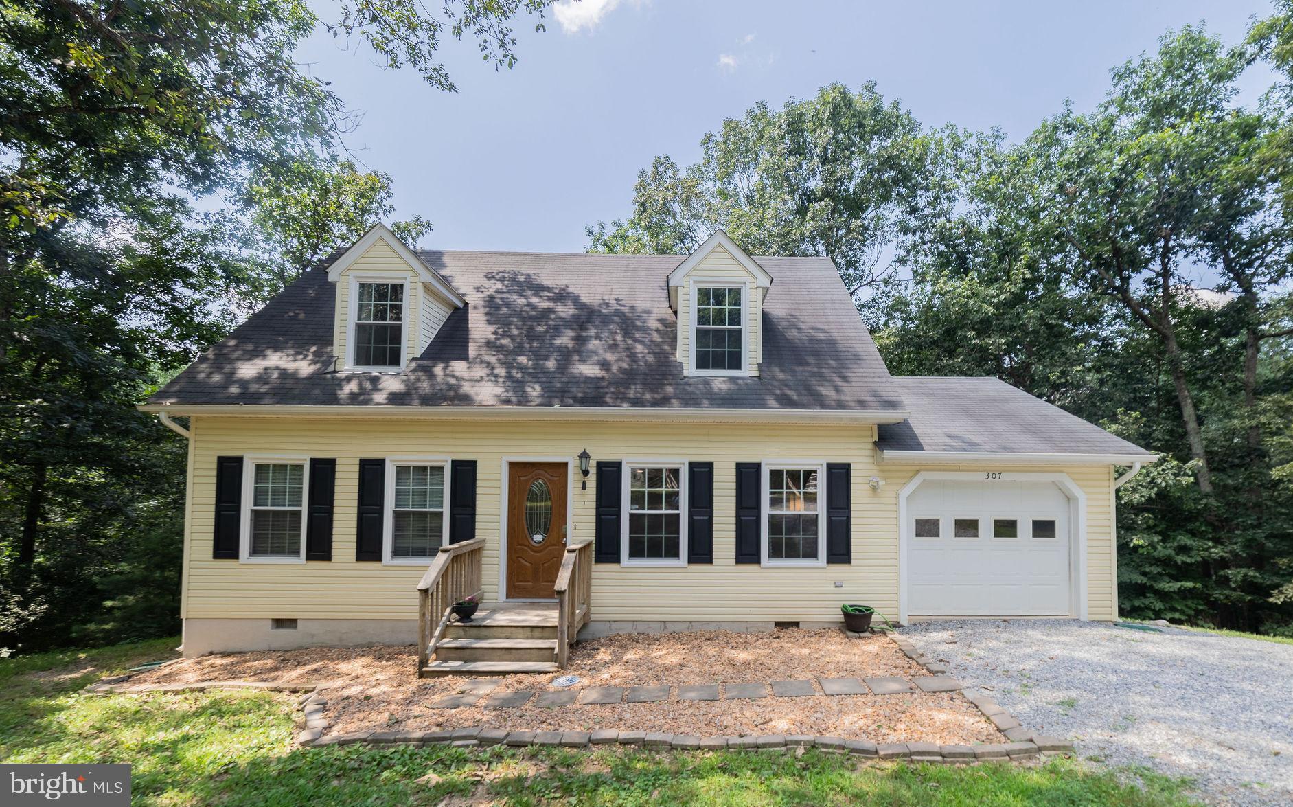 This quaint, well-maintained 3BD/2.5BA Cape Cod is located on a 1 acre lot for much tranquil privacy. The main level boasts a large living room, a gourmet kitchen and a family room with a fireplace. Added convenient features on the main level are the primary bedroom and laundry room. There are 2 additional bedrooms on the upper level and a bonus room that may be used as a den, playroom or office. This home has many updated features throughout such as granite counter tops, quiet-close kitchen cabinetry, stainless steel appliances and custom tile work. All its upgrades mean many low-maintenance years ahead! Great commuter location, just 8 miles from I-81. This gem is ready to be your next home so schedule your showing today!