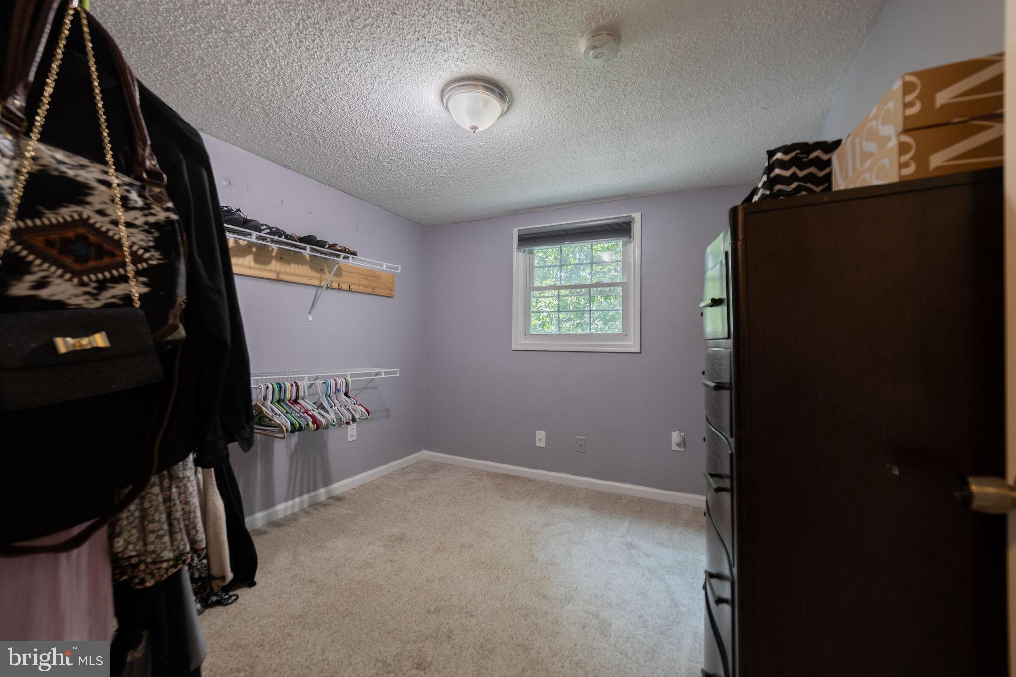 GLENWOOD FOREST - Residential