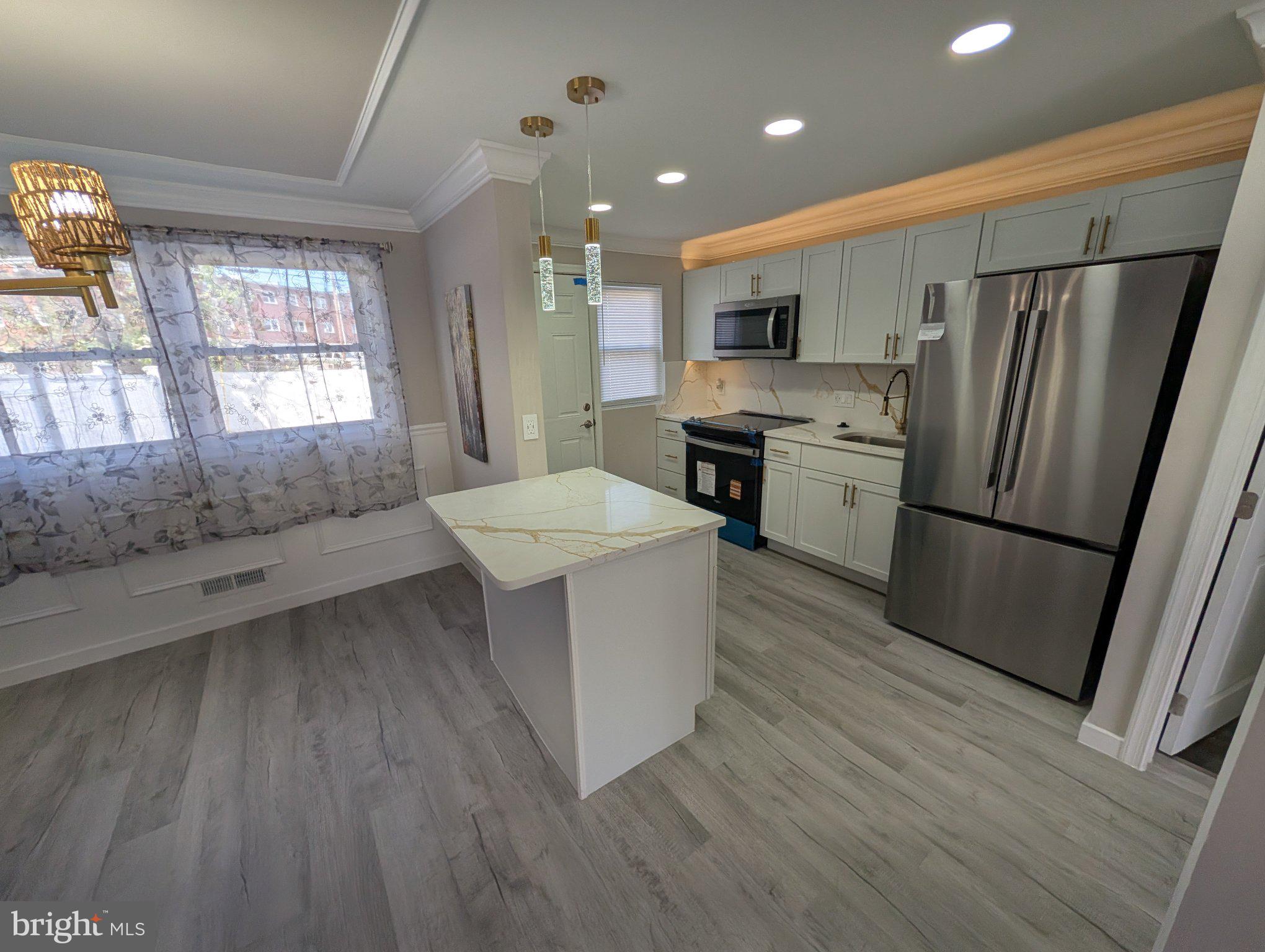 PARKSIDE - Residential